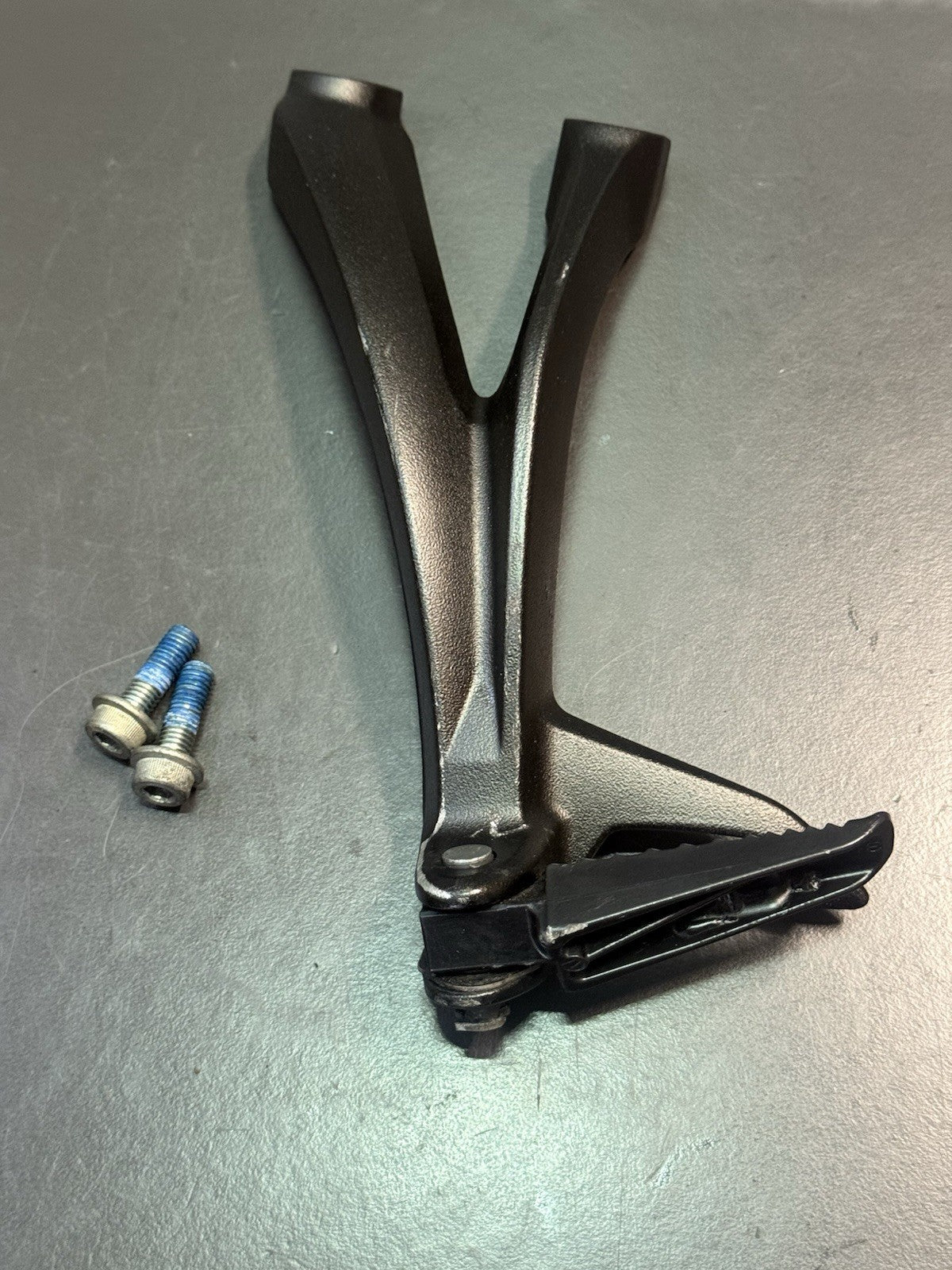 7c61a639-5ab9-4fef-bb08-6c003ae7ed36