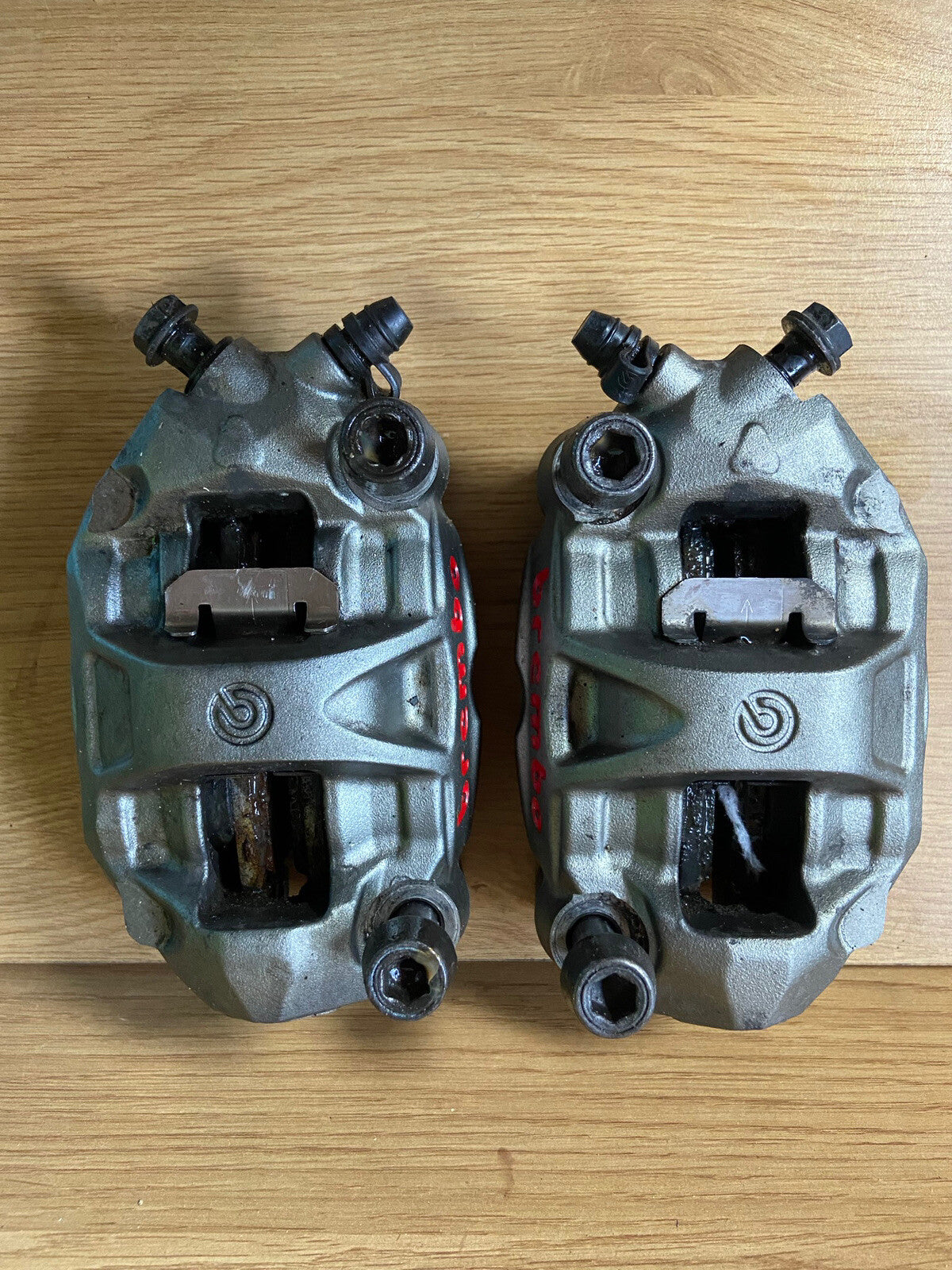 Triumph Street Triple 765 RS BREMBO FRONT BRAKE CALIPERS Brembo Monobloc M50 OEM