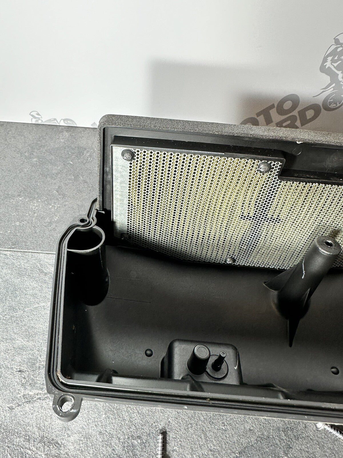 Triumph Street Triple 765 RS 2018 Airbox Intake Filter 15244 Miles 2017-2020 OEM
