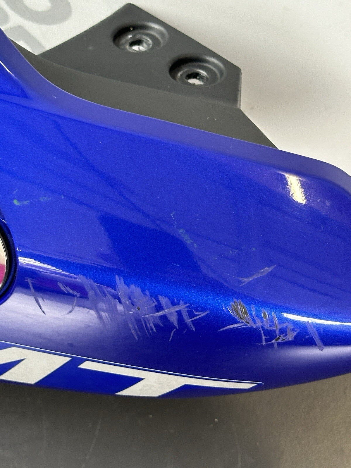YAMAHA MT03 Left AIR DUCT FAIRING PLASTIC Left MT 03 Left Air Duct Fairing OEM