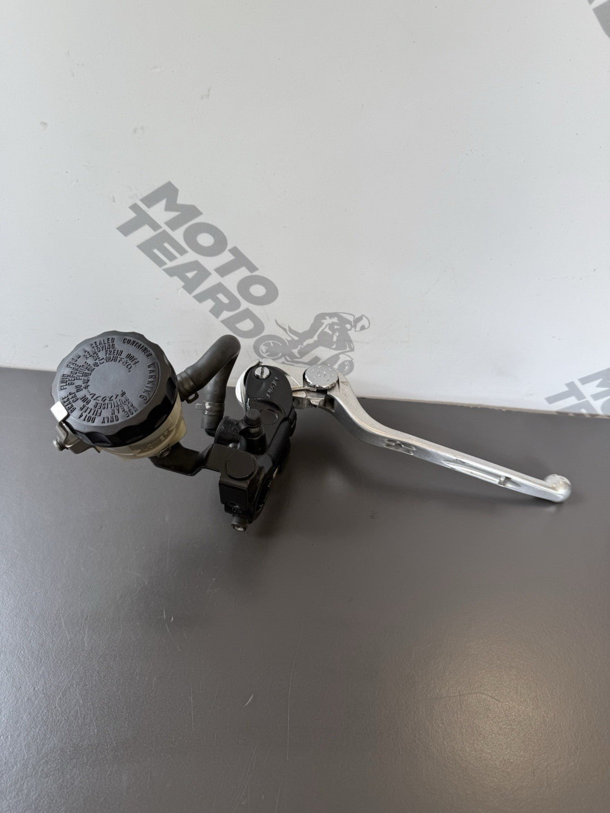 Triumph Street Triple 675R Front Brake Mastercylinder 2013-2016 NISSIN FRONT OEM