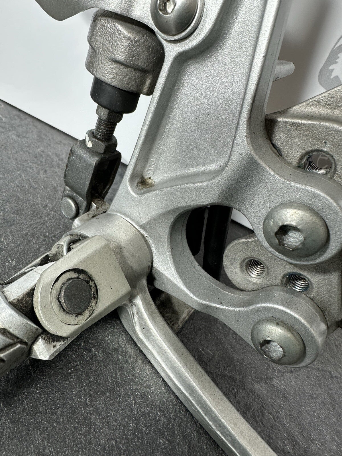 Suzuki GSXR 1000 2014 Right Footrest Rearset & Mount 22774 Miles 2009-2016 OEM