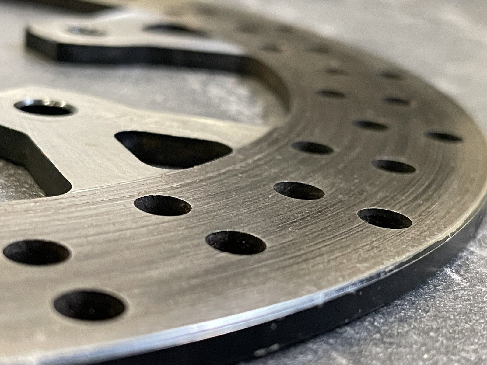 KTM Superduke R 1290 2020-2022 Rear Brake Disc Rotor GALFER Only 7179 Miles OEM