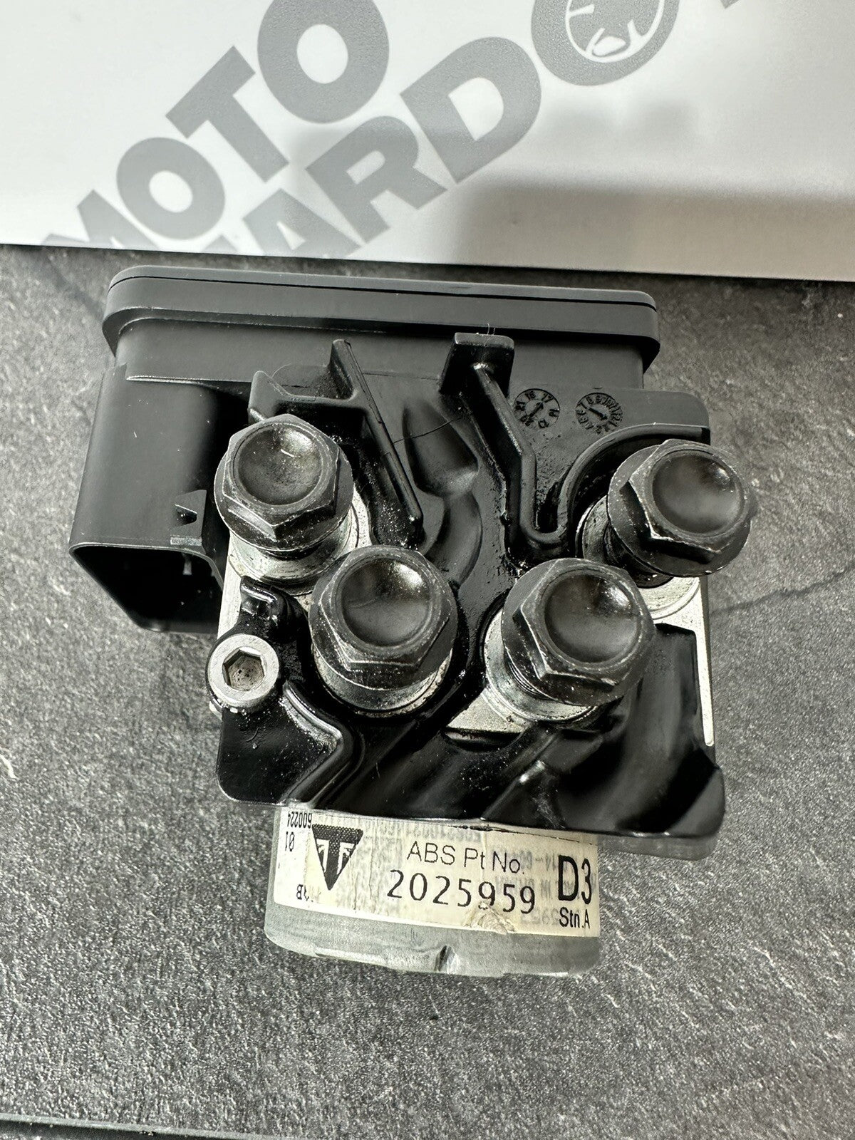 Triumph Street Triple 765 RS 2017 ABS Pump Brake Module 10580 Mile 2018-2021 OEM
