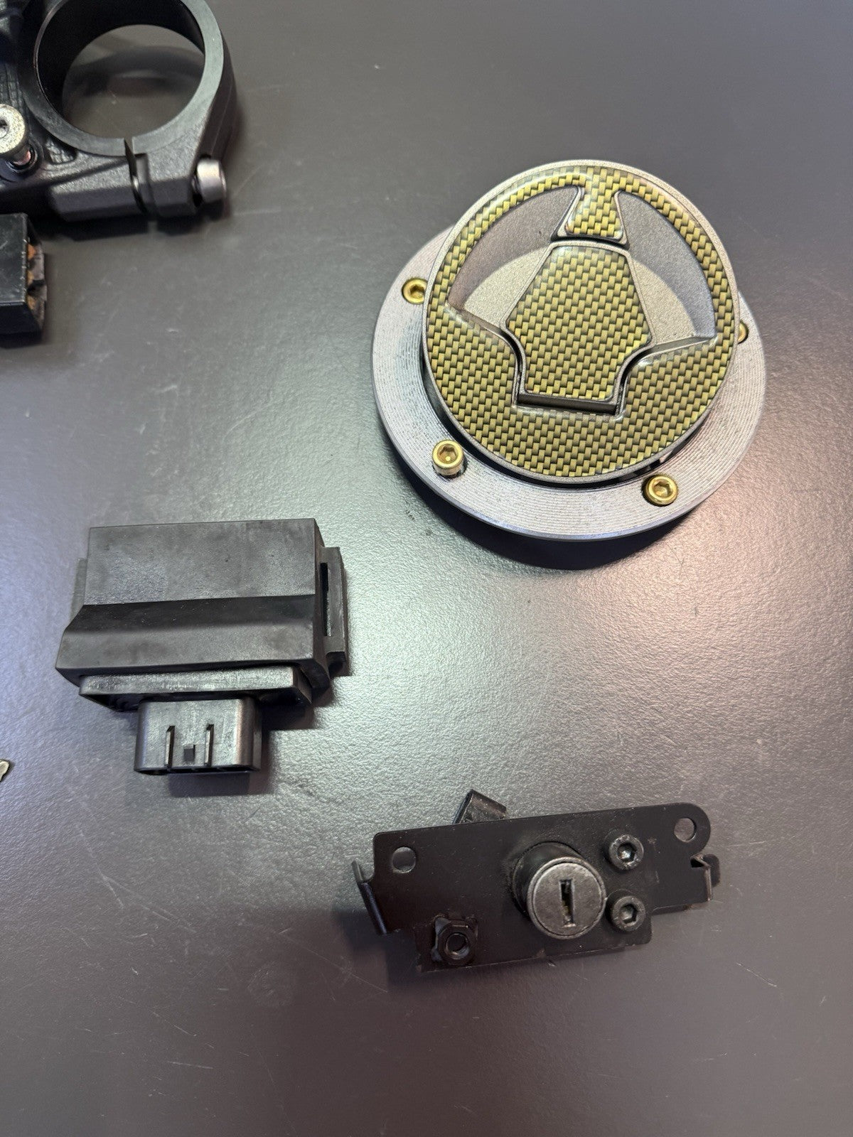 907ea50c-3198-4bd0-a43a-c69c4ce6a5be