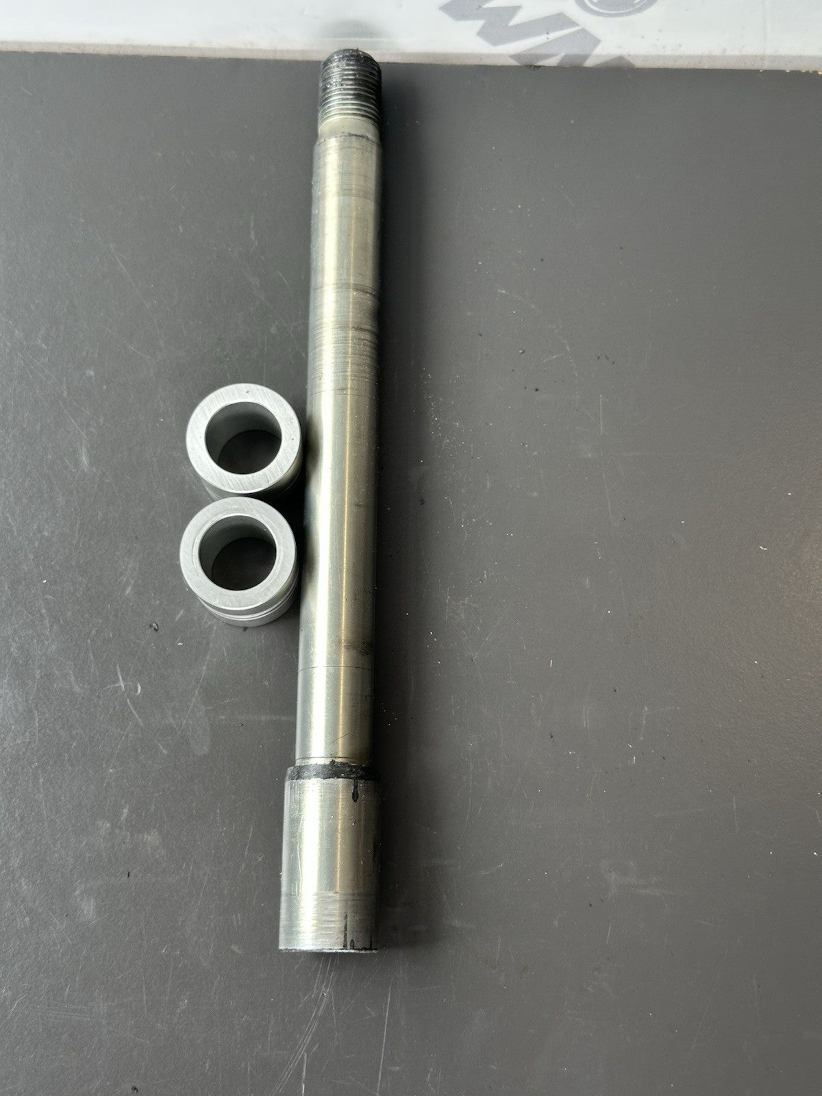 TRIUMPH STREET TRIPLE 765R 765RS FRONT WHEEL SPINDLE AXLE Front Spindle 2017-19