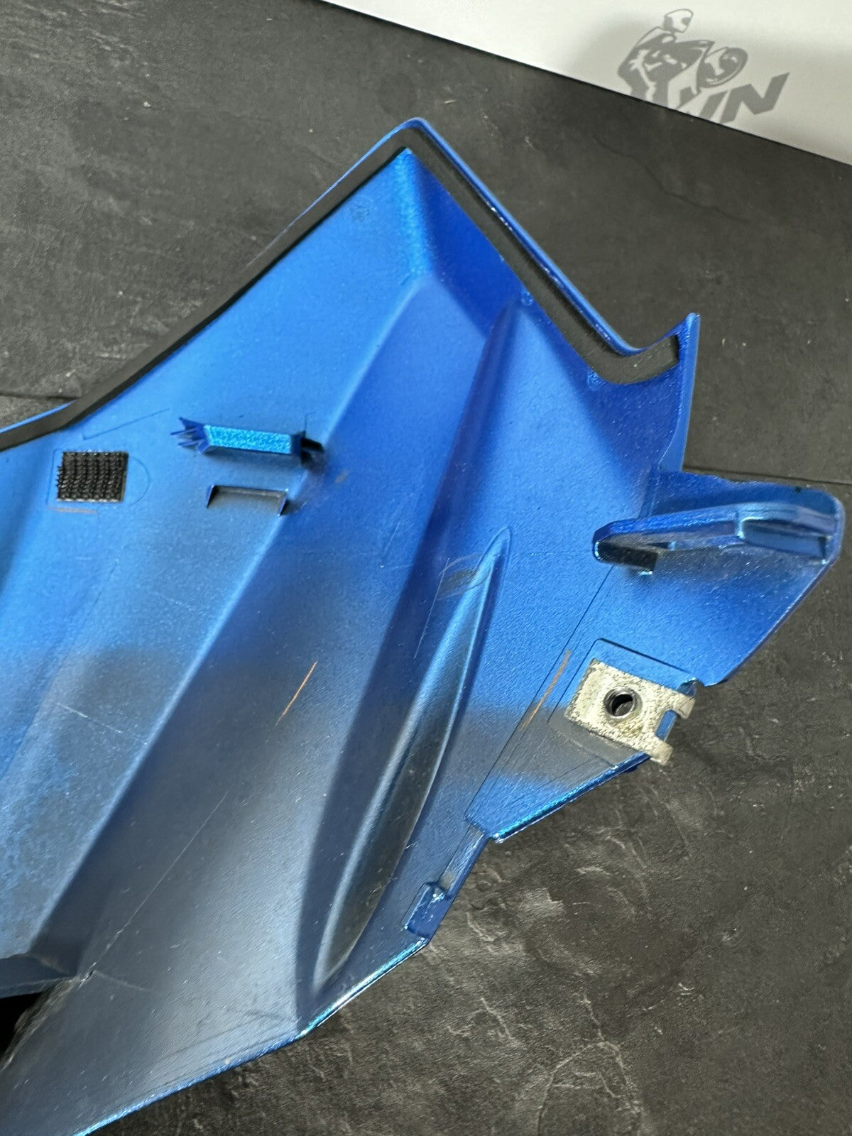 Suzuki GSXR 1000 2014 Fuel Tank Front Cover Fairing 22774 Miles 2009-2016 OEM