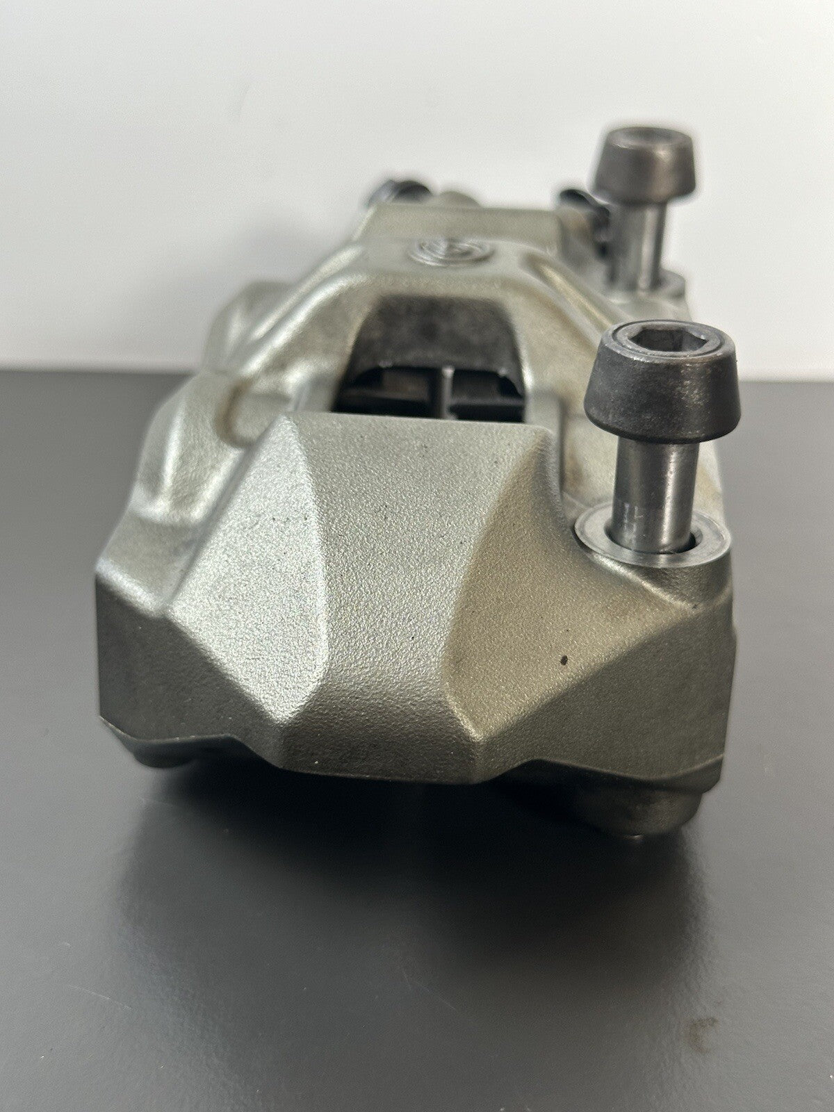 Triumph Speed Triple RS 1050 2018-2020 Brembo front brake calipers pair BREMBO