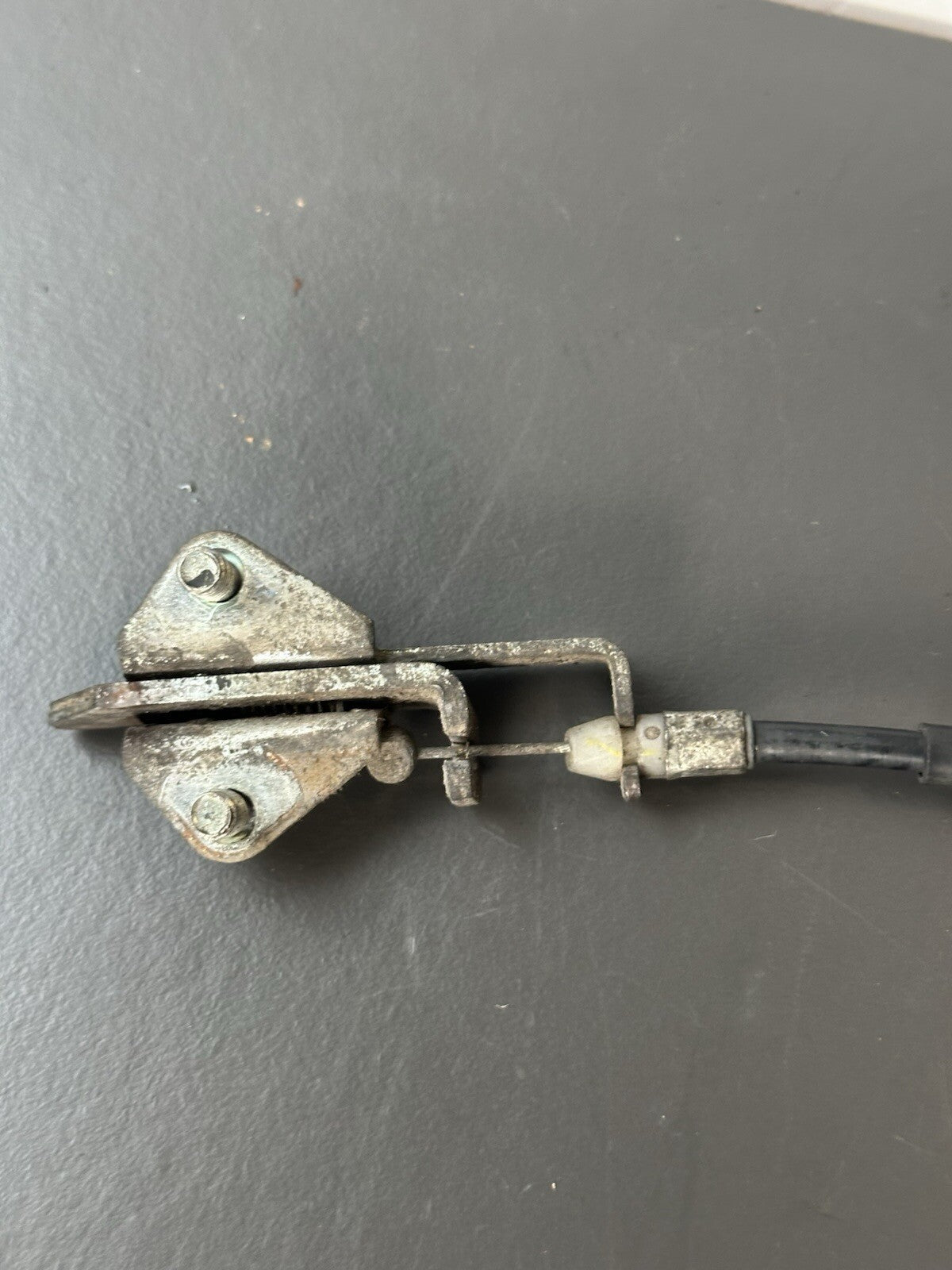 Yamaha MT07 ABS Seat Catch Latch MT07 Seat Cable Genuine Yamaha MT07 1WS-00-4522