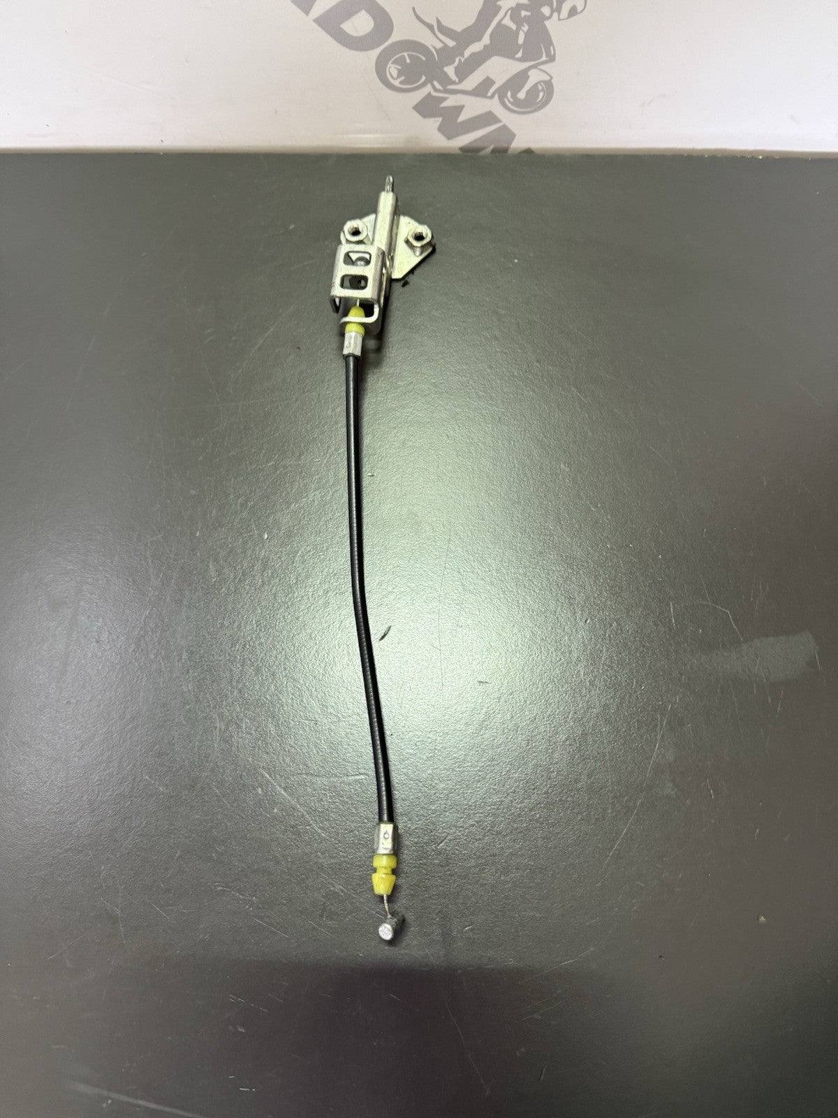 2425e0b2-d776-40ea-80b9-13b0b56ee8ac