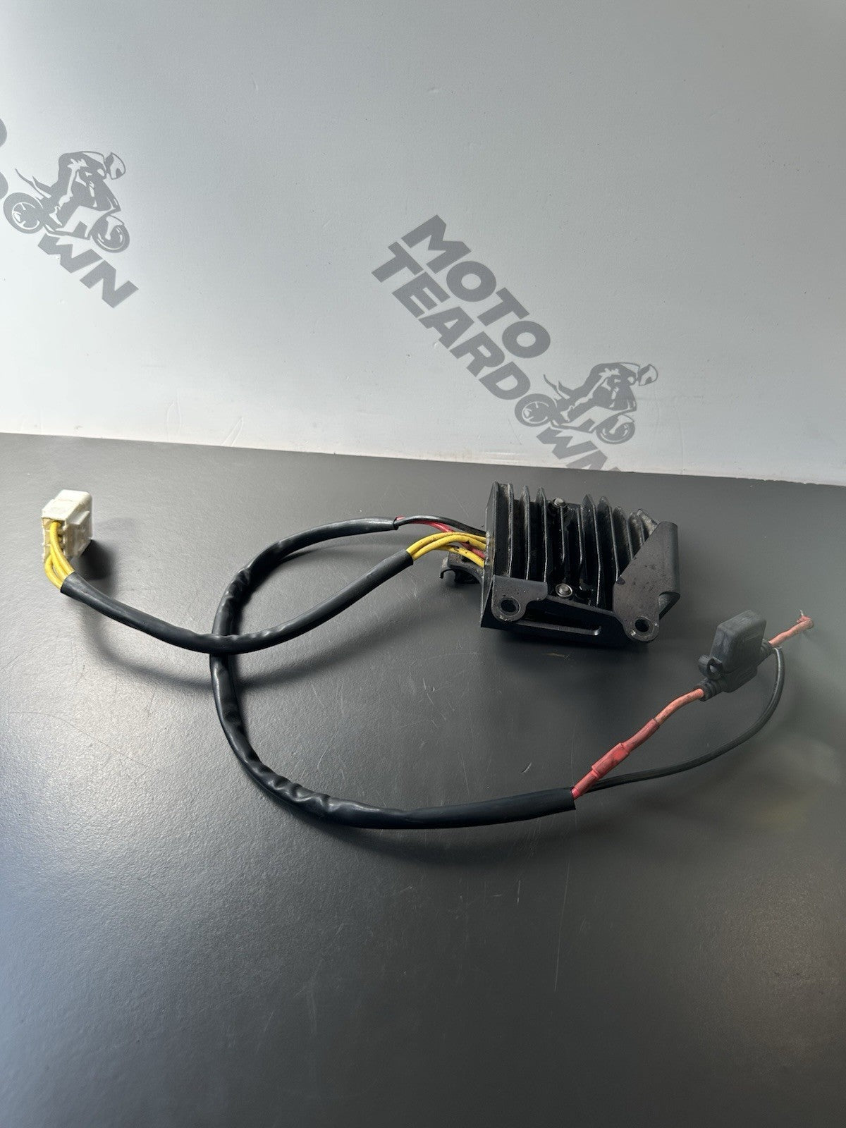 TRIUMPH STREET TRIPLE 675R Regulator Recitfier 675R Regulator Rectifier 62,378