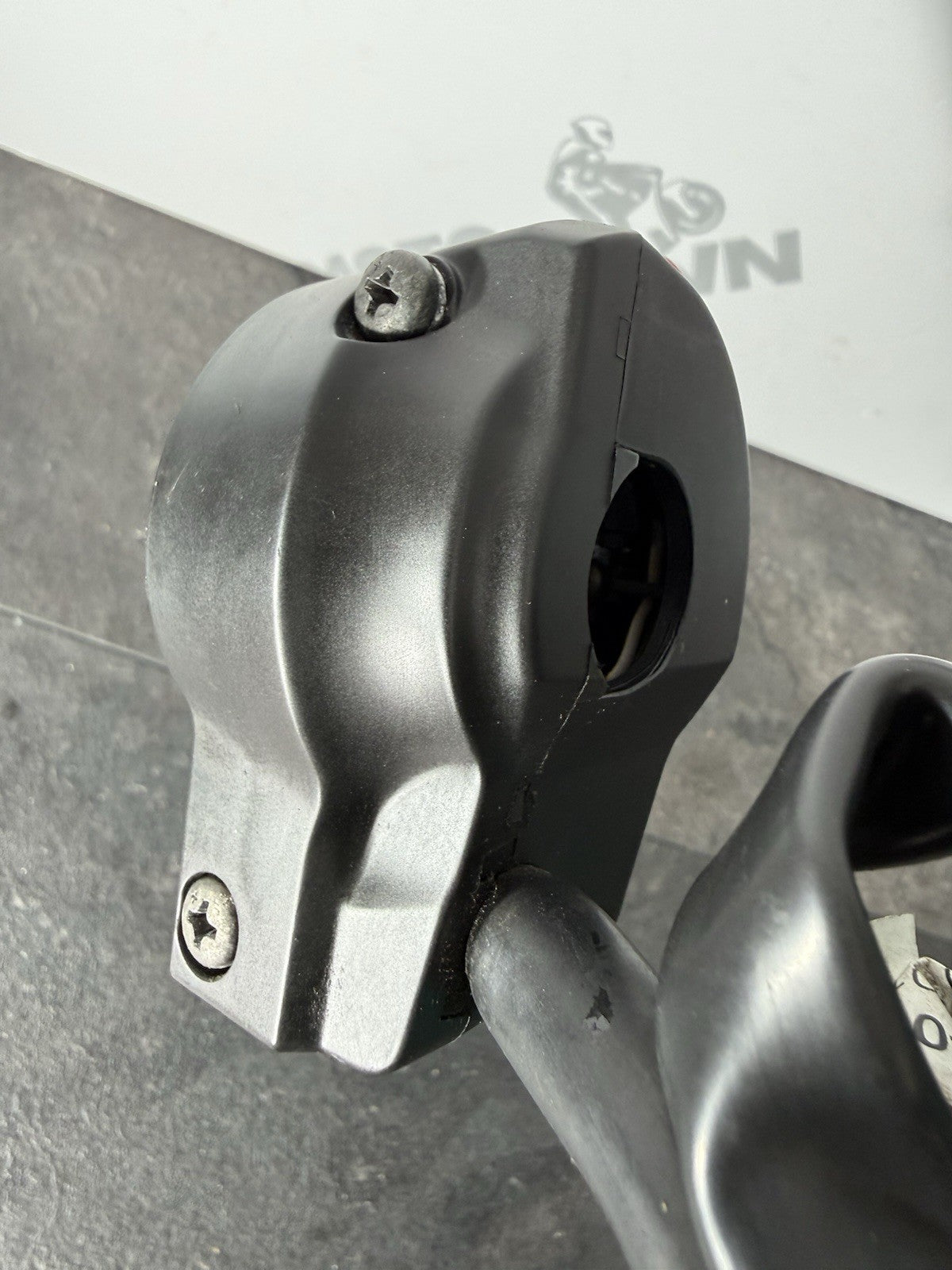 9d37b8b0-034a-4607-a2bc-68272502dc01