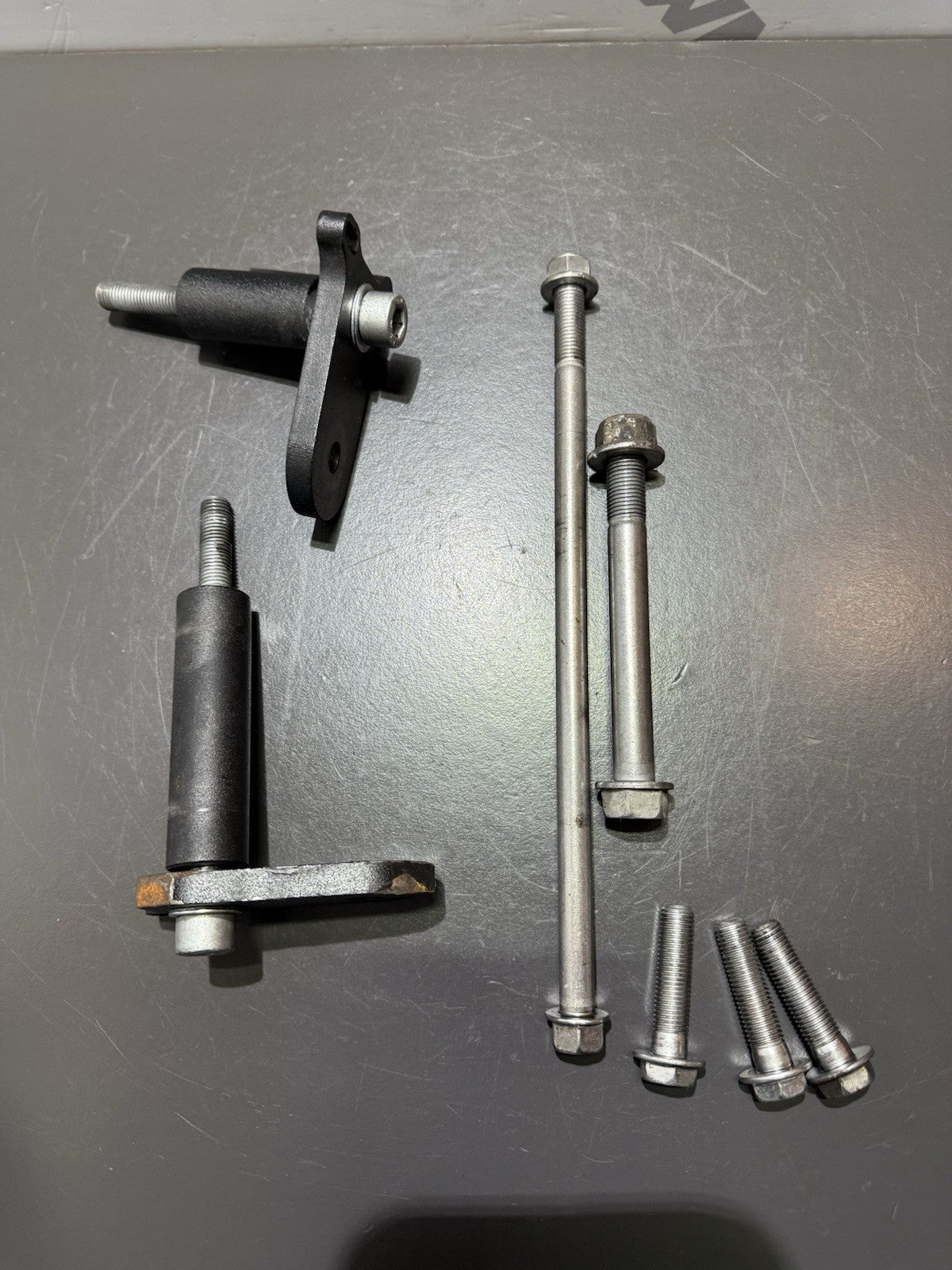 8c1775f0-0a67-4af5-8a1d-abfe9bbf9988