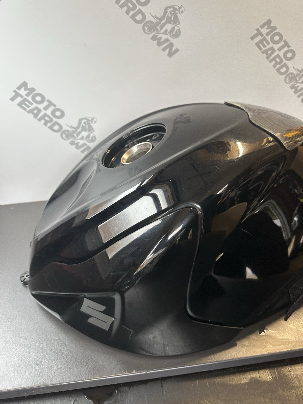 Suzuki GSXR600 GSXR750 Petrol fuel tank 2011 - 2016 GSXR 600 750 L1-L6 UK ONLY