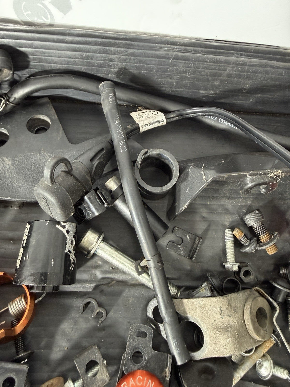 9010dfb8-bcd1-4a91-9ba6-070d0f66efb5