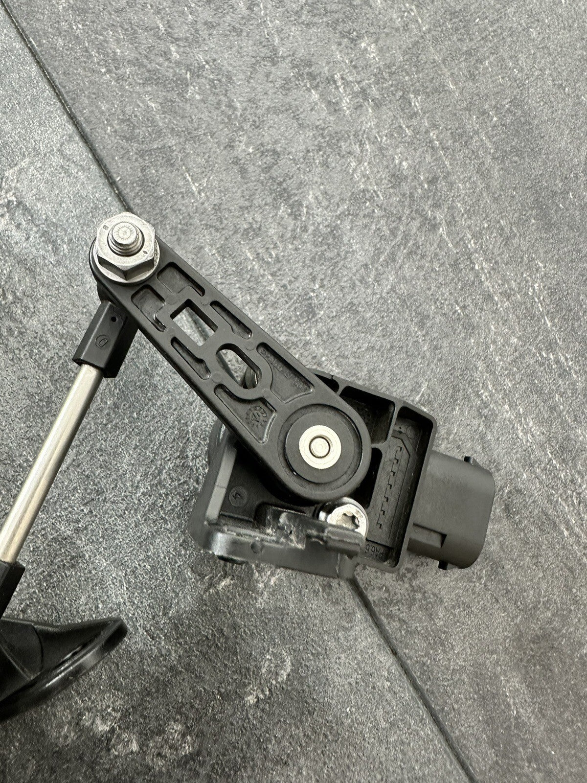 BMW S1000R 2017 Rear Level Sensor 2018-2021 3534 Miles OEM