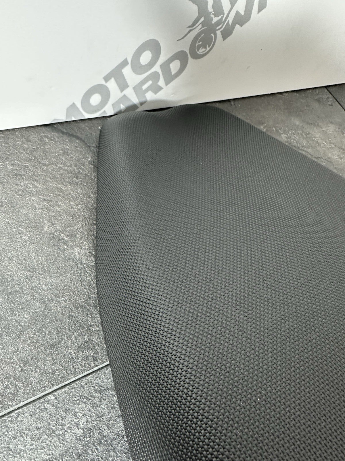 Aprilia RS660 2021 Pillion Seat Rear Seat BLACK Only 6220 Miles 2022-2025 OEM