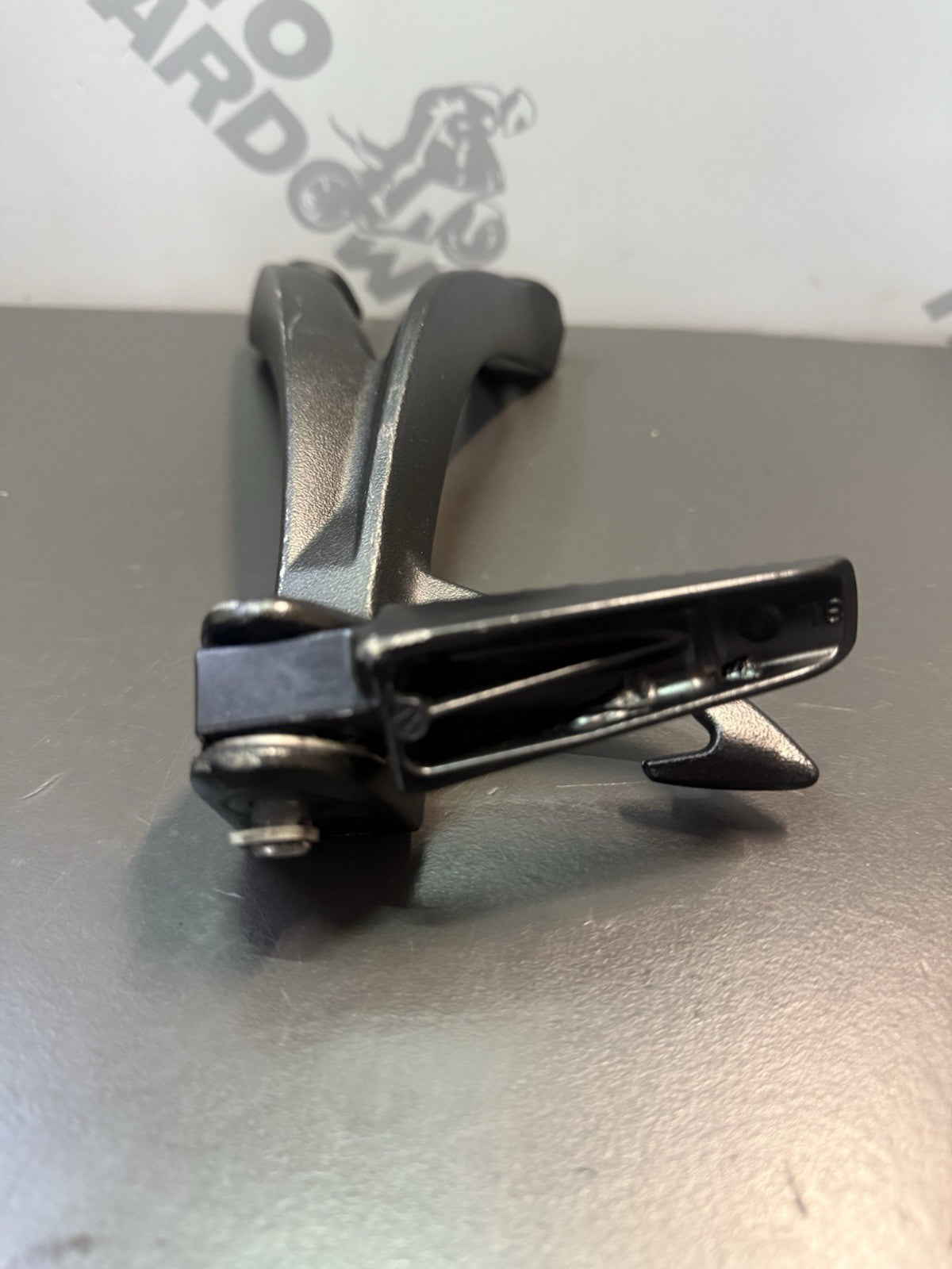 5bbdcfaf-a6b8-45b3-a3b5-7e9668c0bdb3