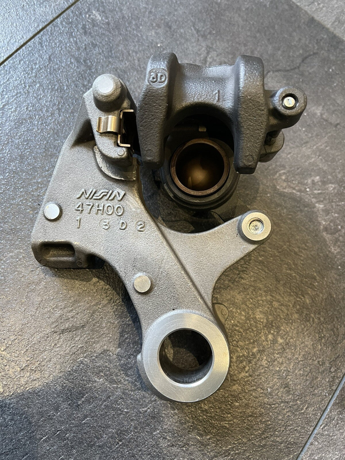 Suzuki GSXR 750 2013 NISSIN Rear Brake Caliper OEM GSXR 600 L1 L2 L3 L4 L5