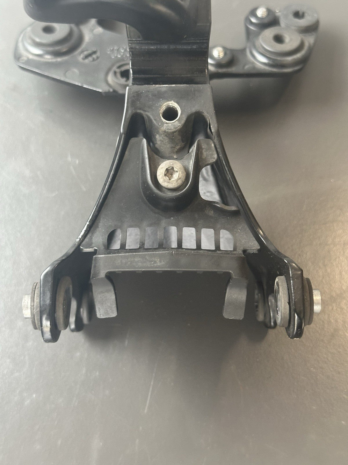 Triumph Street Triple 675R 2015 Clock Stay Top Bracket 2708008 2013-2016 REPAIRS