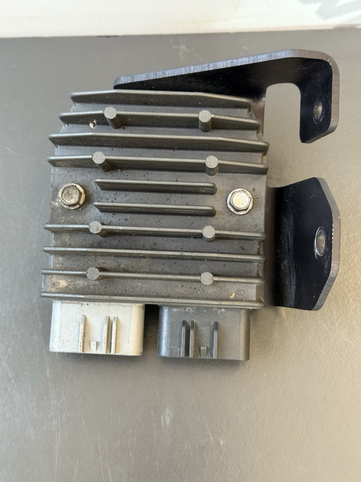 Triumph Street Triple 675 675R Regulator Rectifier 2007-2011 OEM 675 Regulator