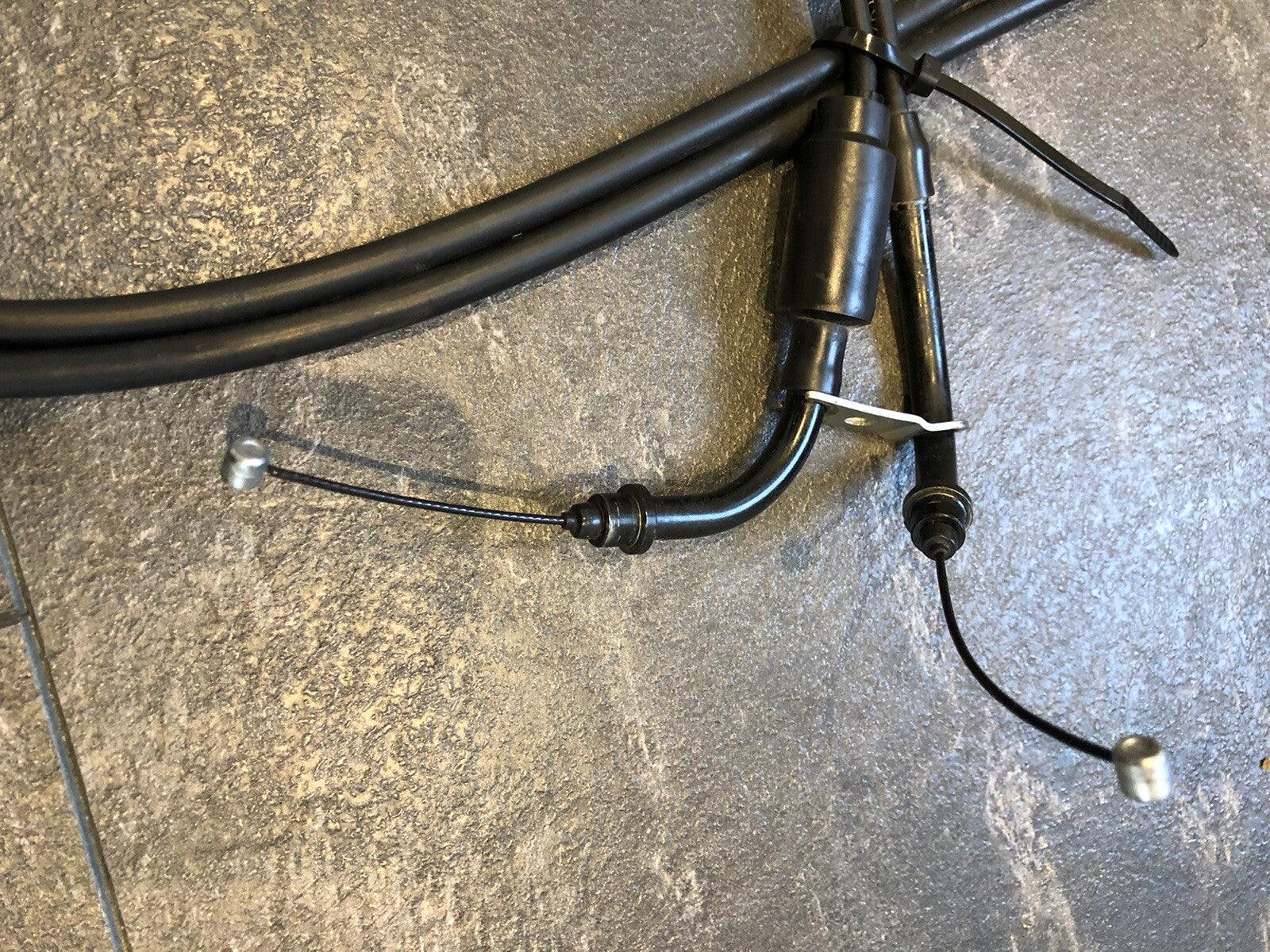 Suzuki GSXR 1000 Throttle Cables 2018 L7 L8 L9 17 18 19 OEM