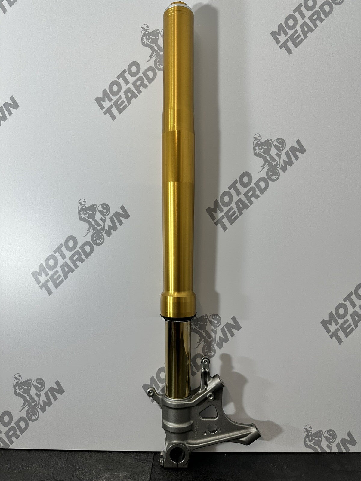 Aprilia Tuono V4 1100 Factory 2020 Right OHLINS NIX EC Fork 6889 Miles OEM 2019