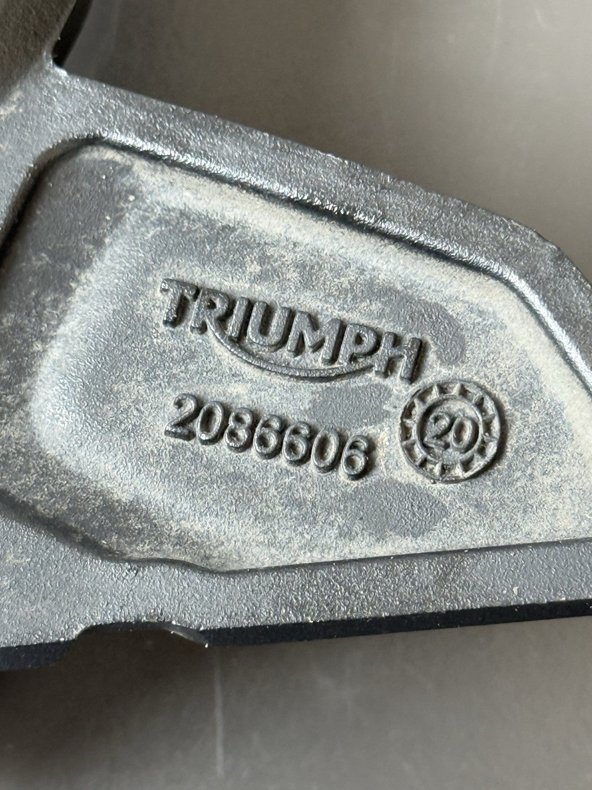 TRIUMPH TRIDENT 660 Right Rear Footrest Hanger - T2086606 2021-2024 RT Footrest