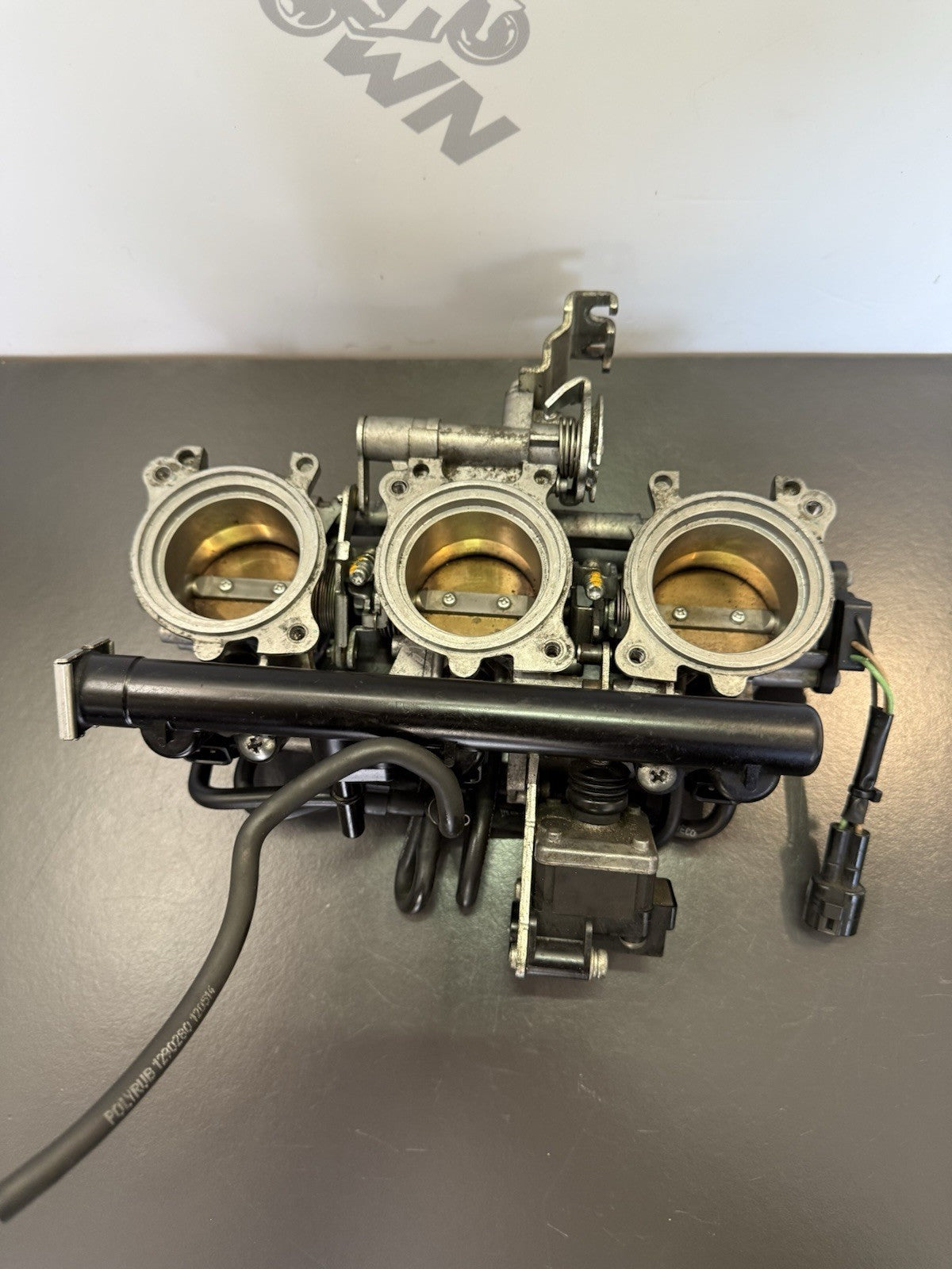 03927d40-cbaa-4d38-83c8-9cee014f821d