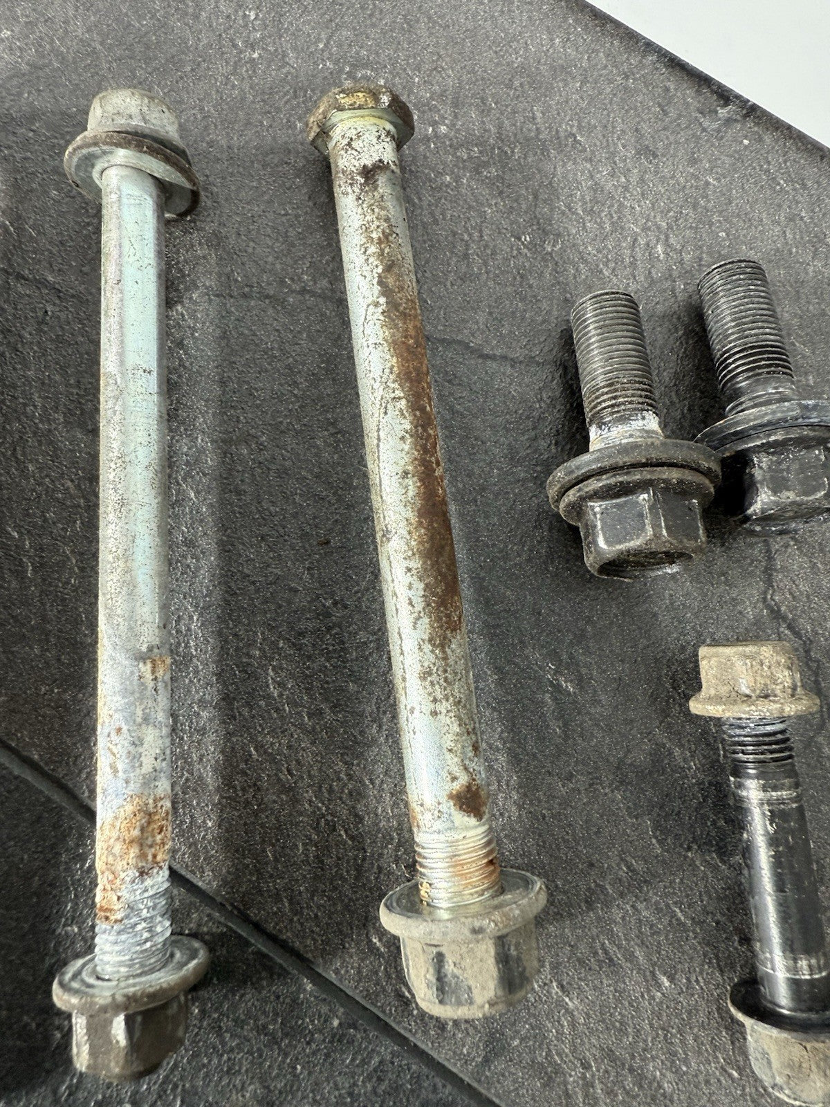 a2e6c13e-3445-404a-b52c-3c7e630864f8