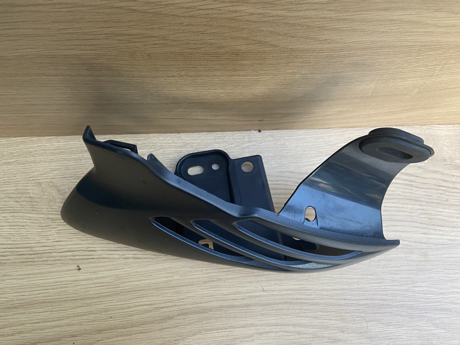 TRIUMPH STREET TRIPLE 765 R LH Left Rad Cowl Inner T2309049 OEM
