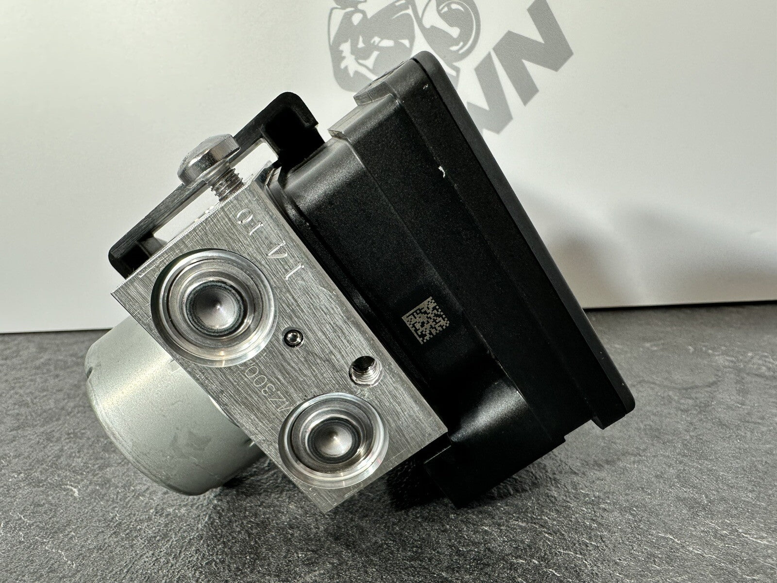 Triumph Street Triple 765 RS 2022 ABS Pump Regulator 2751 Miles 2020 2021 OEM