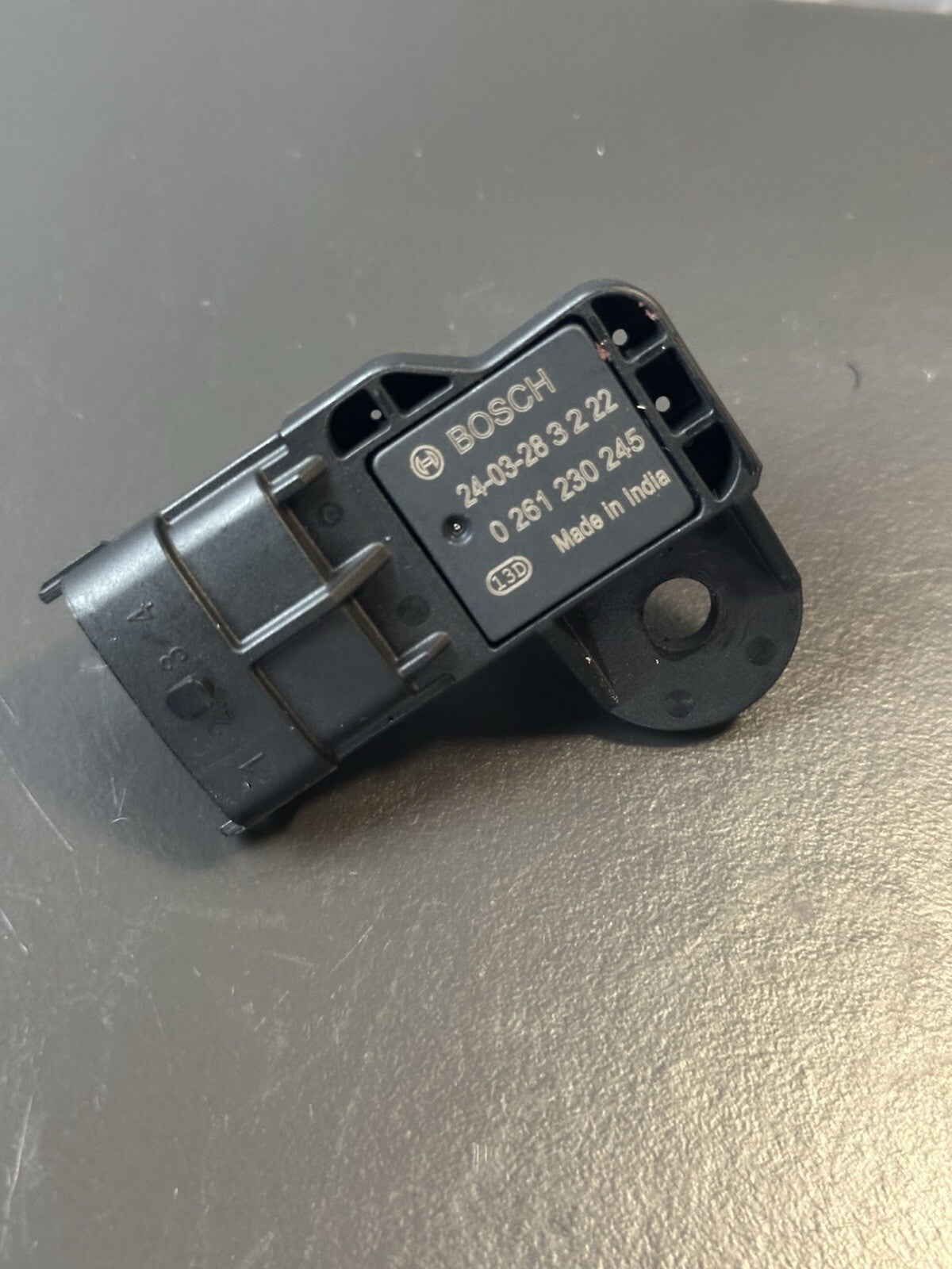 KTM 125 Duke ABS Map Mass Air Flow Sensor Airbox Air Sensor 2024 - OEM 51 Miles