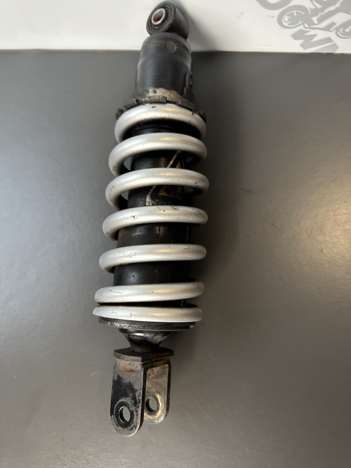 YAMAHA MT-07 Rear Shock Absorber Yamaha MT07 Rear Shock 2014-2017 OEM 24,589m