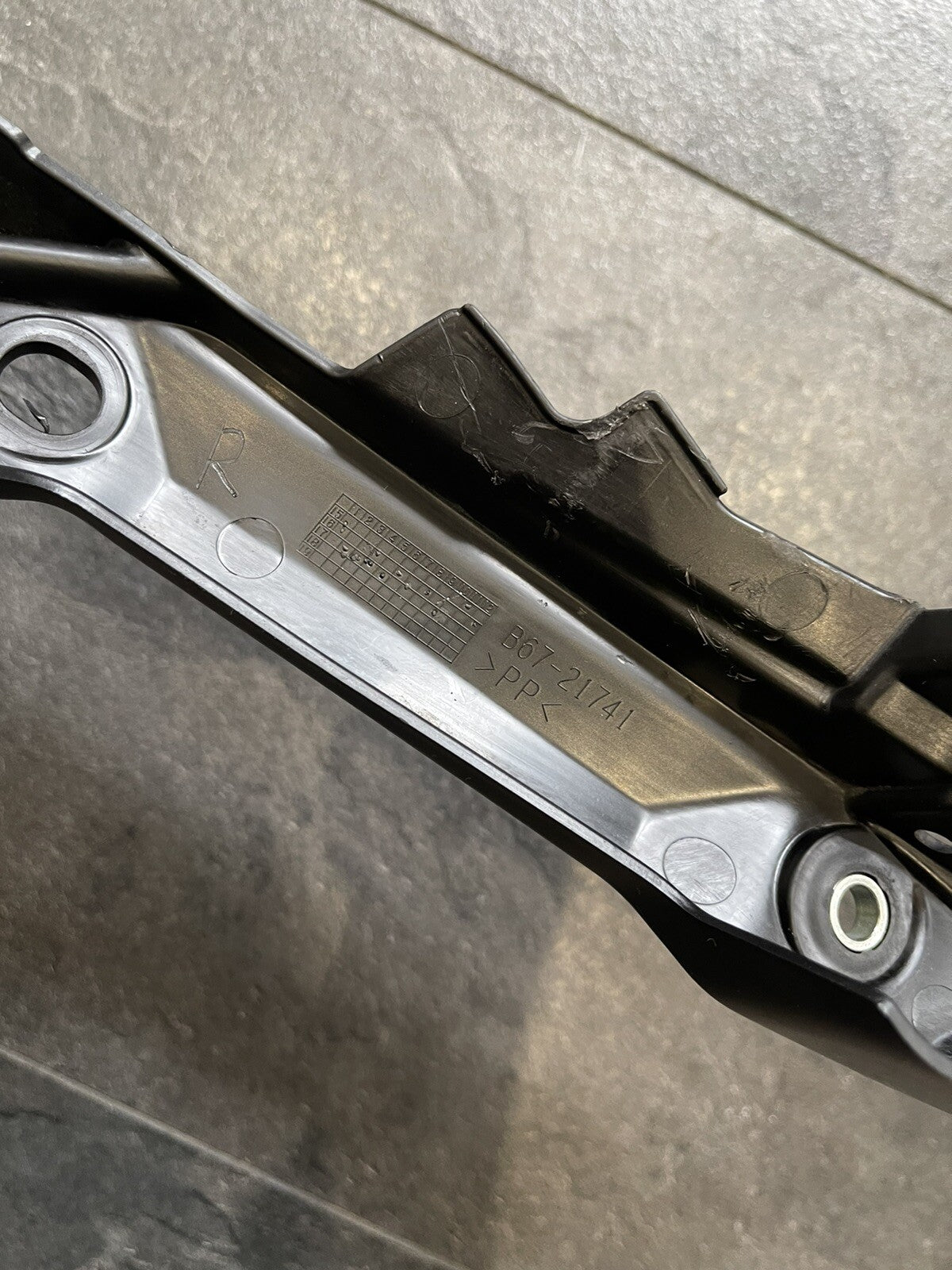 Yamaha MT10 SP 2019 Right Subframe Fairing Panel Cover 10953 Miles 2017-2021 2CR