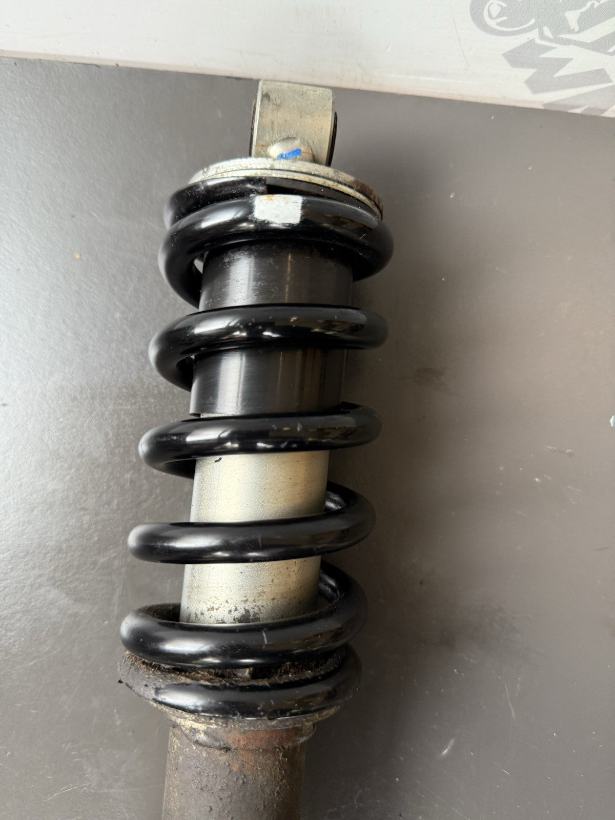Suzuki GSXS 125 Rear Shock Absorber 2017-2021 SUZUKI GSXS 125 REAR SHOCK OEM