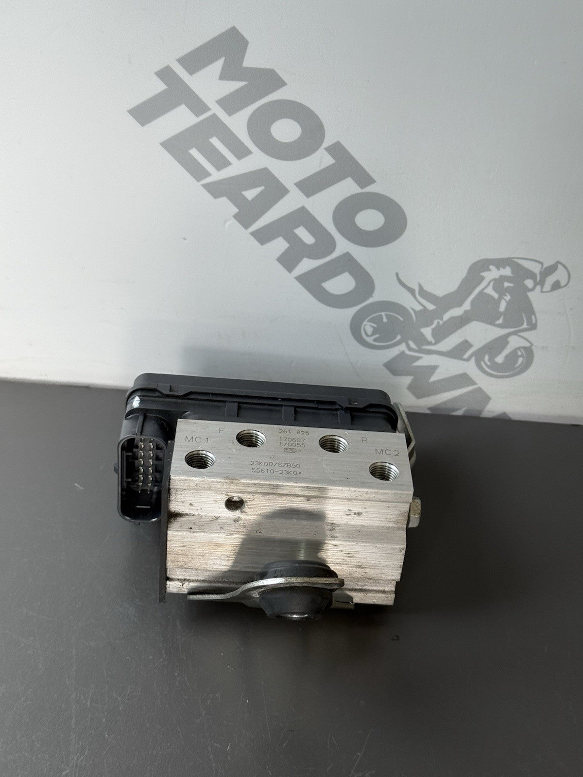 Suzuki GSXS 125 ABS Pump Controller 2017-2021 Suzuki GSXS 125 ABS Pump OEM