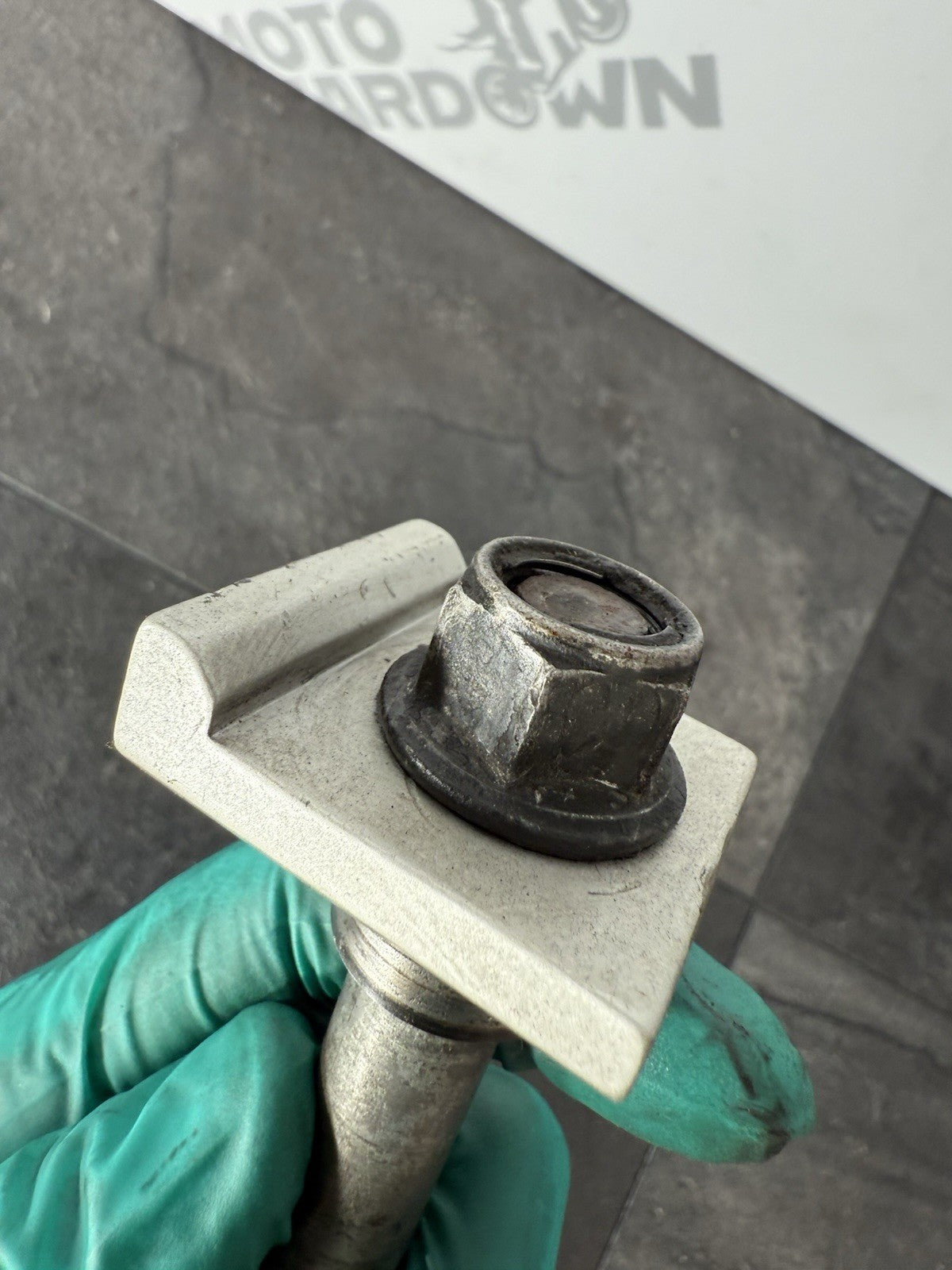 Yamaha YZF R125 R 125 2014 Rear Spindle & Spacers 26983 Miles 2008-2018 OEM