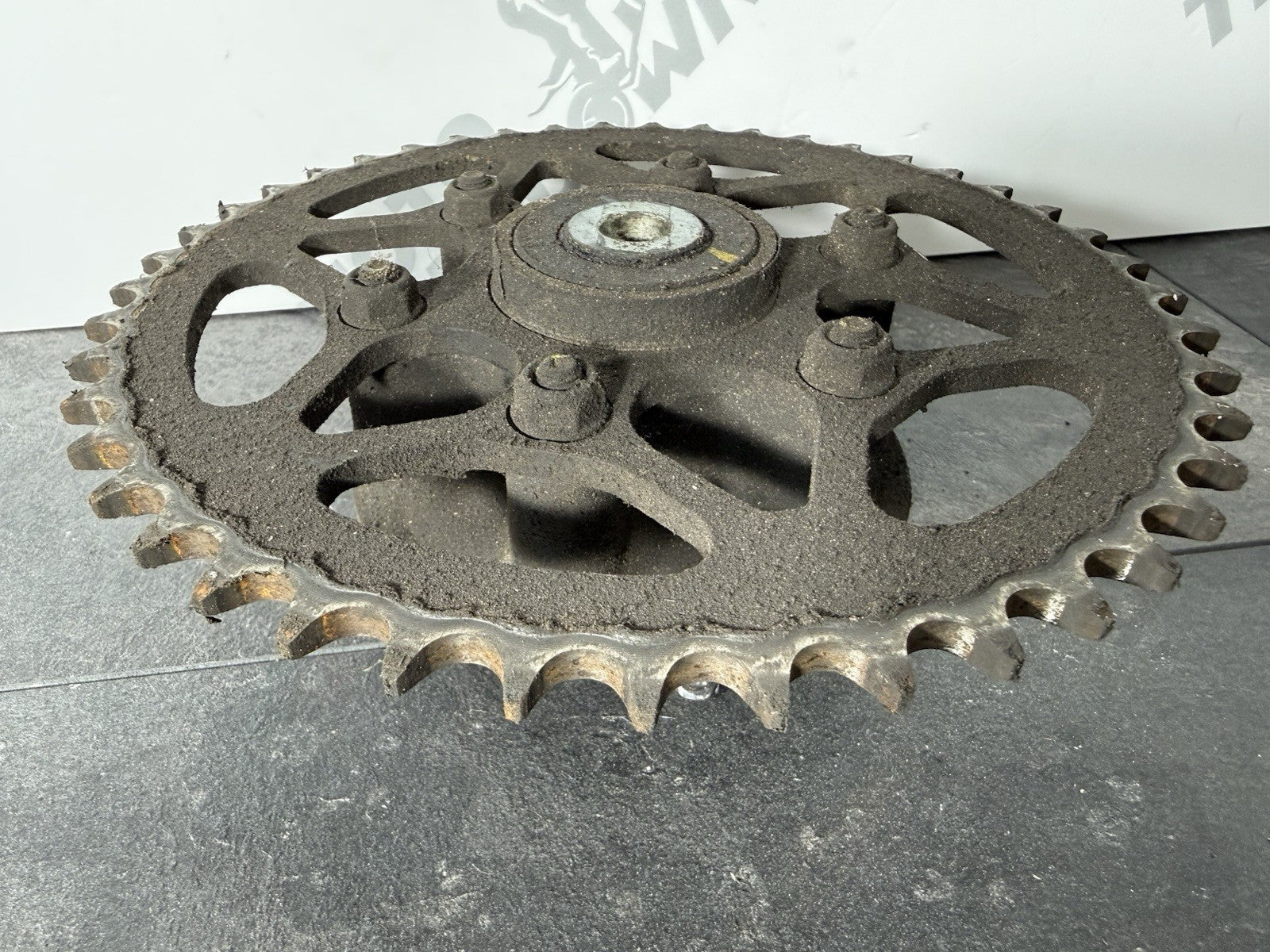 15f0e9d9-3eff-49d3-b5a1-f58a3bd672c6