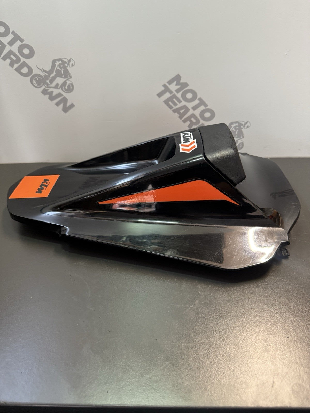 c21cd89f-b28a-4ecf-8c15-1256463c44b8