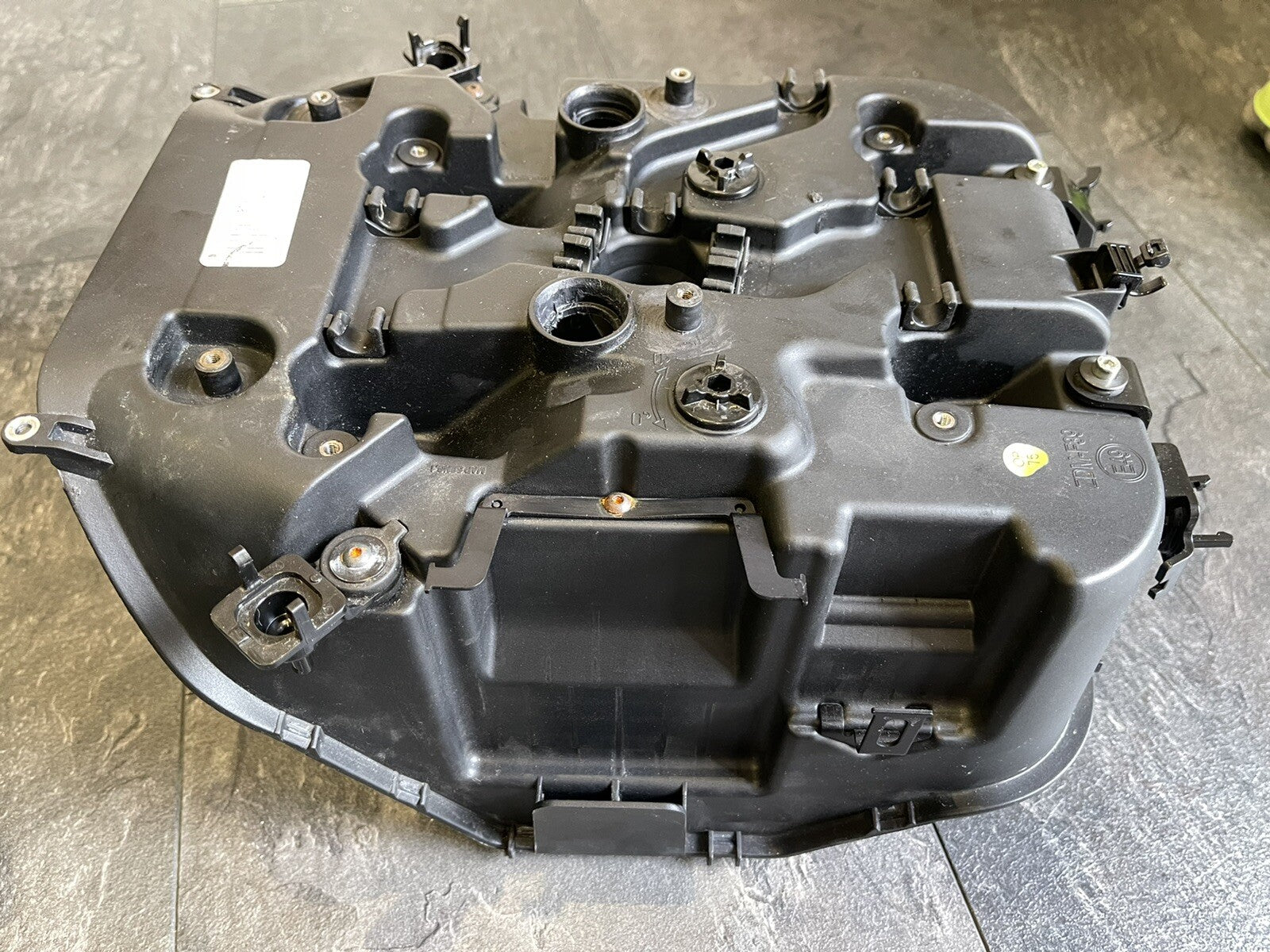 Ducati Panigale V4S V4 2018-2021 Airbox Injector Housing Only 2986 Miles OEM