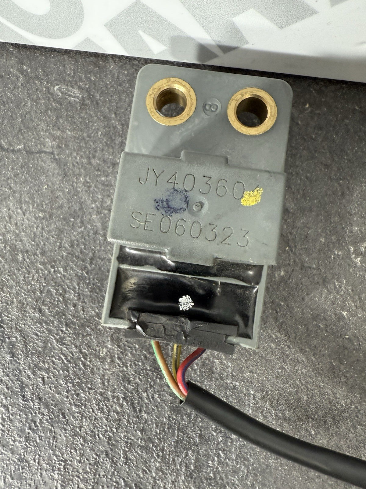 e7a451d8-e994-4fe1-b331-1b6ae6abf752