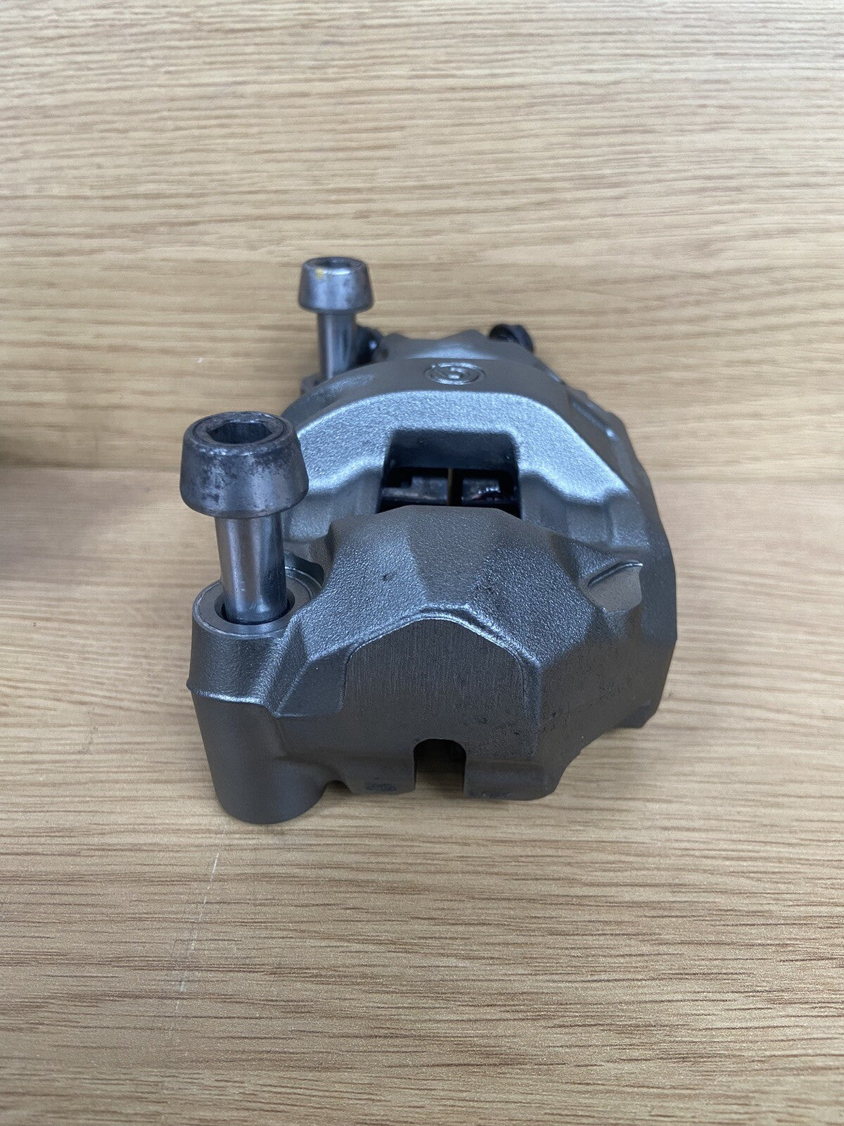 Triumph Street Triple 765 RS BREMBO FRONT BRAKE CALIPERS Brembo Monobloc M50 OEM