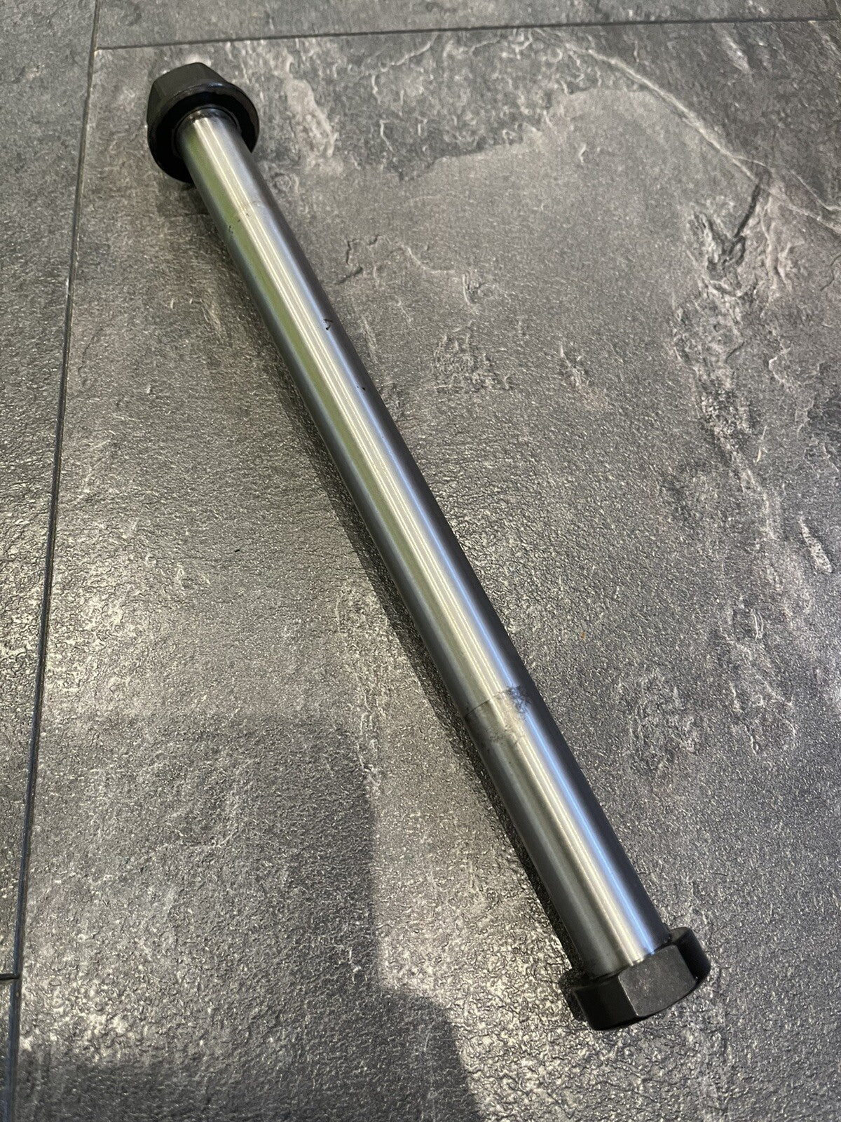 KTM Superduke R 1290 2018 2019 Swingarm Spindle & Bolt Only 8115 Miles OEM