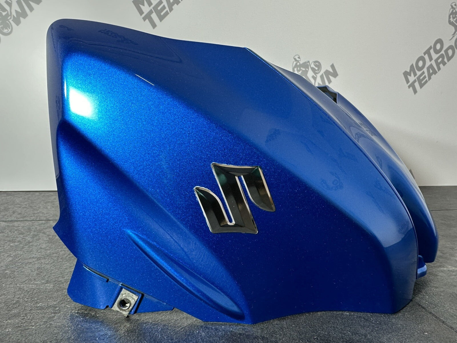 Suzuki GSXR 1000 2014 Fuel Tank Front Cover Fairing 22774 Miles 2009-2016 OEM