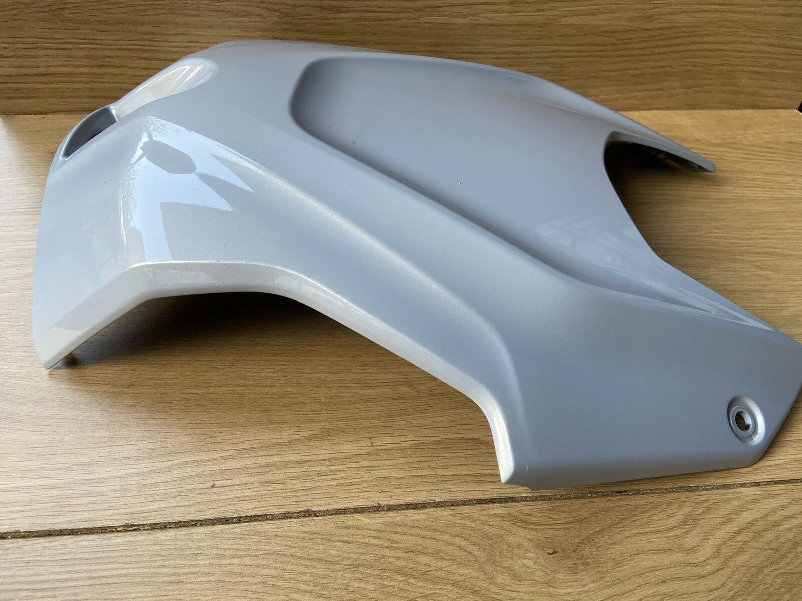 BMW S1000R Sport 2021 7,953 miles front fuel tank trim panel Front Tank Fairing