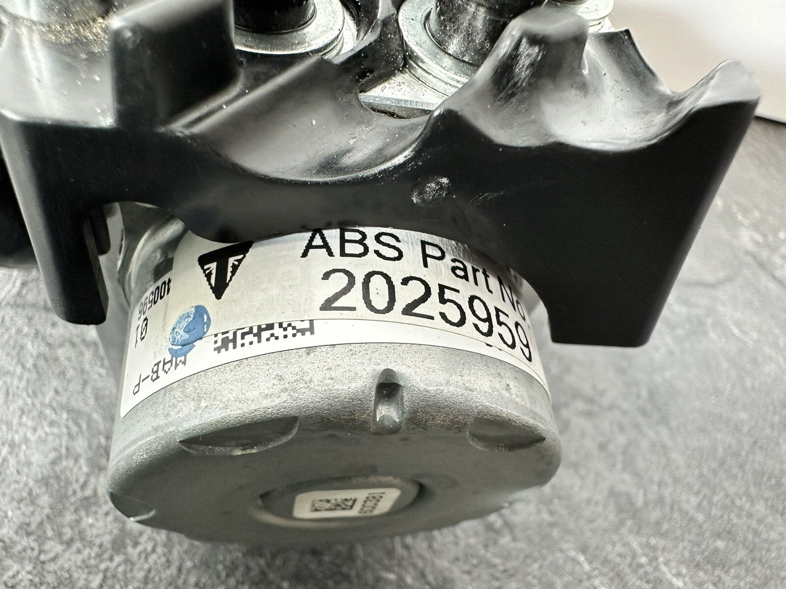 Triumph Street Triple 765 RS 2022 ABS Pump Regulator 2751 Miles 2020 2021 OEM