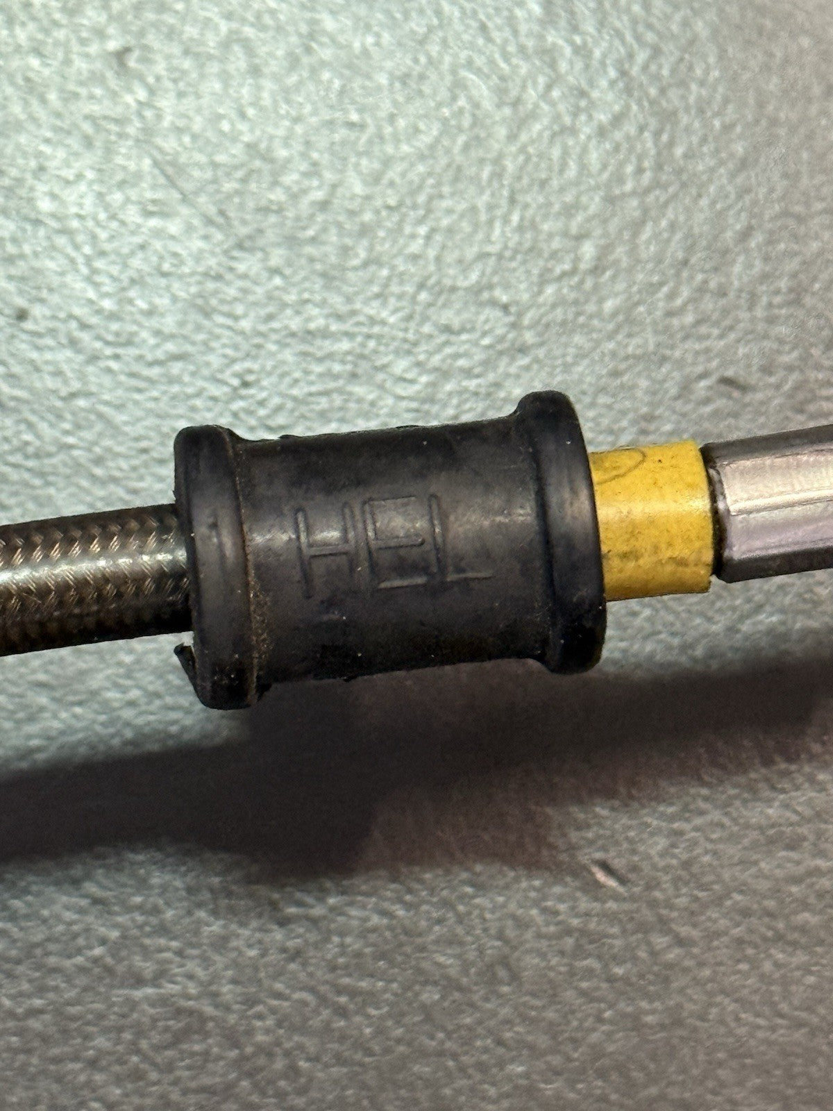 261da2bc-4501-4929-8e1d-353af1ca91c9