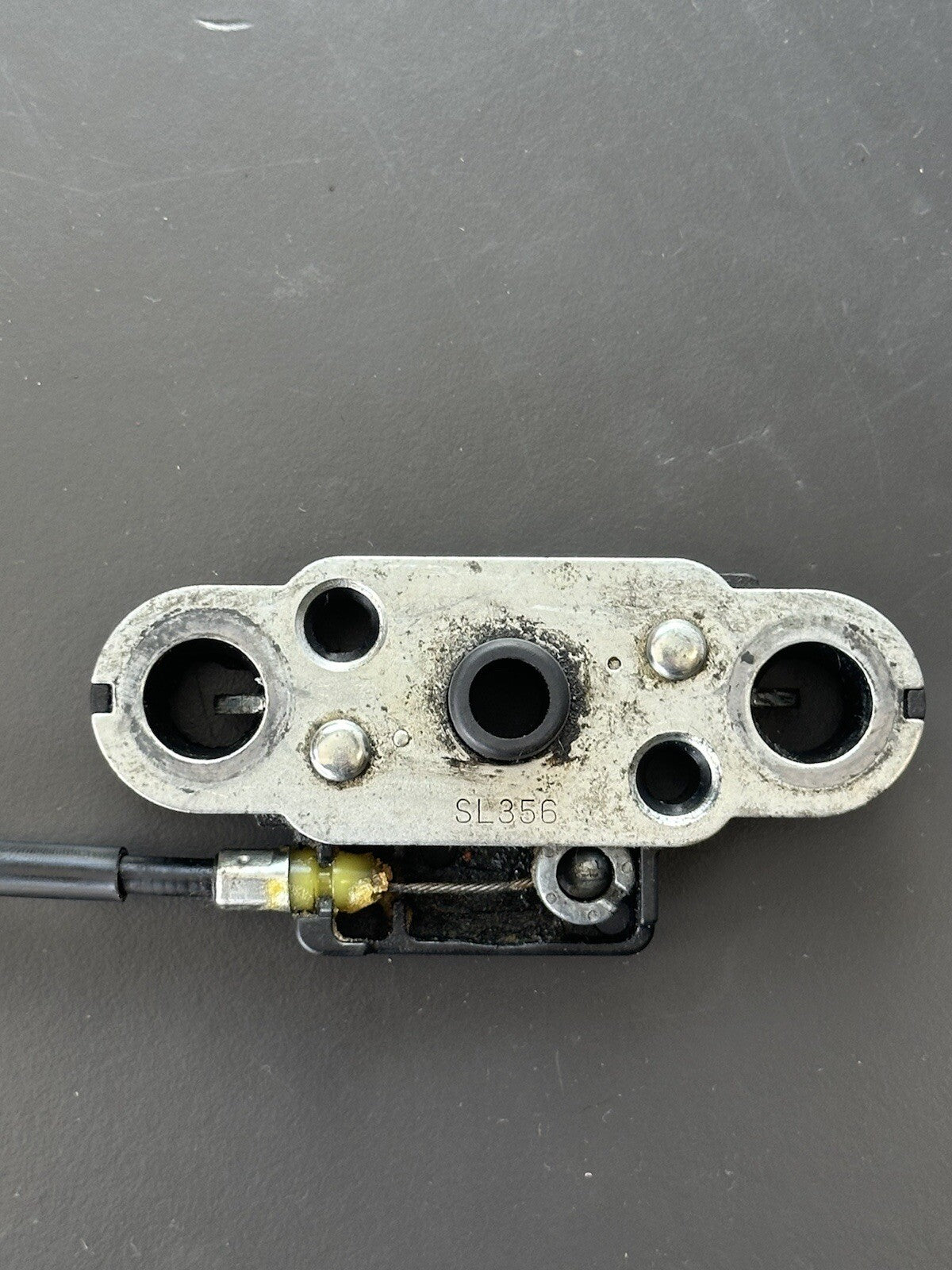 Suzuki GSXR 1000 2009-2016 Seat Lock Latch Release Cable SEAT LATCH CABLE OEM