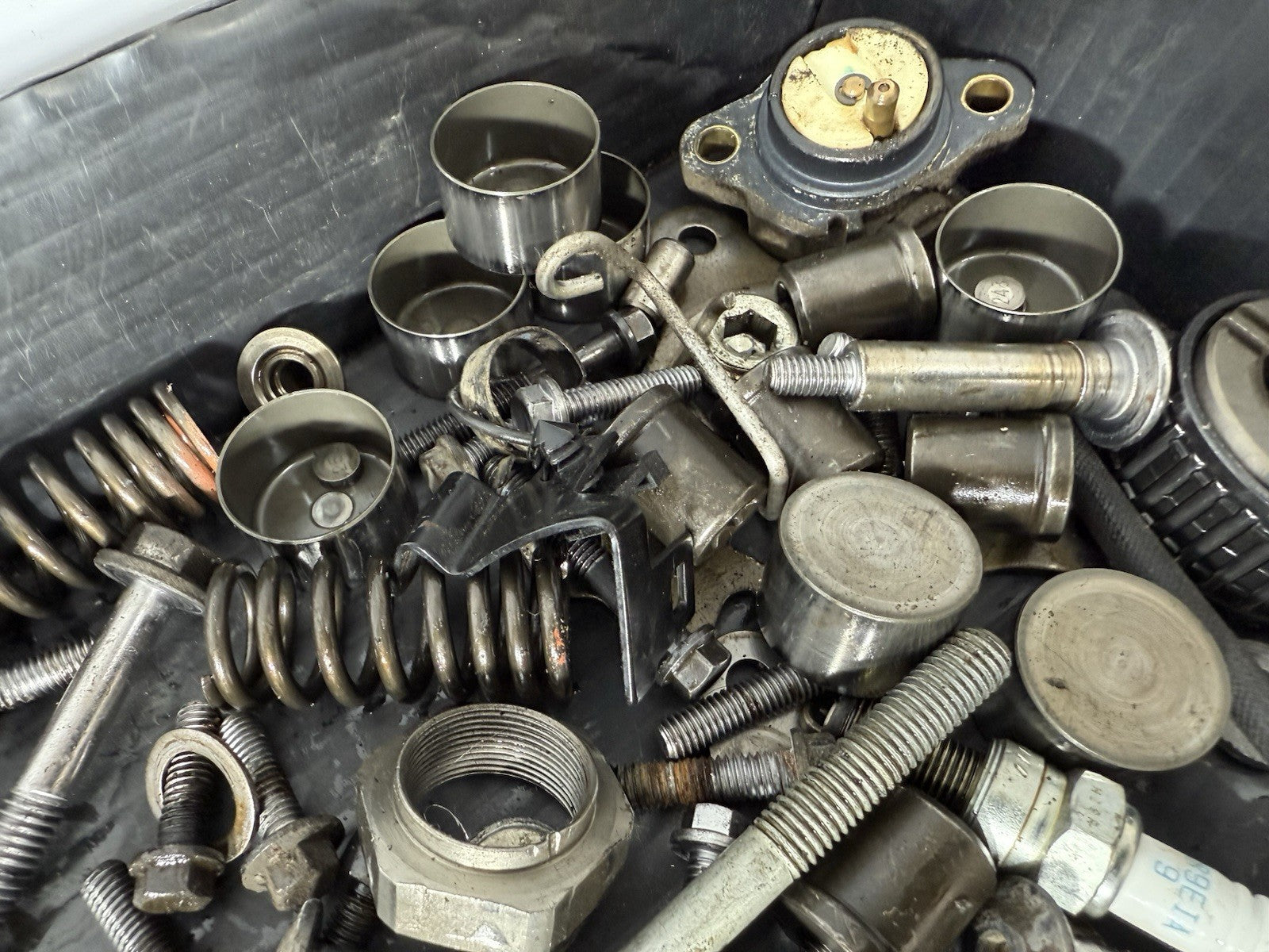 Triumph Street Triple 765 R 2017 Engine Nuts Bolts JOB LOT 18498 Miles 2018-2021
